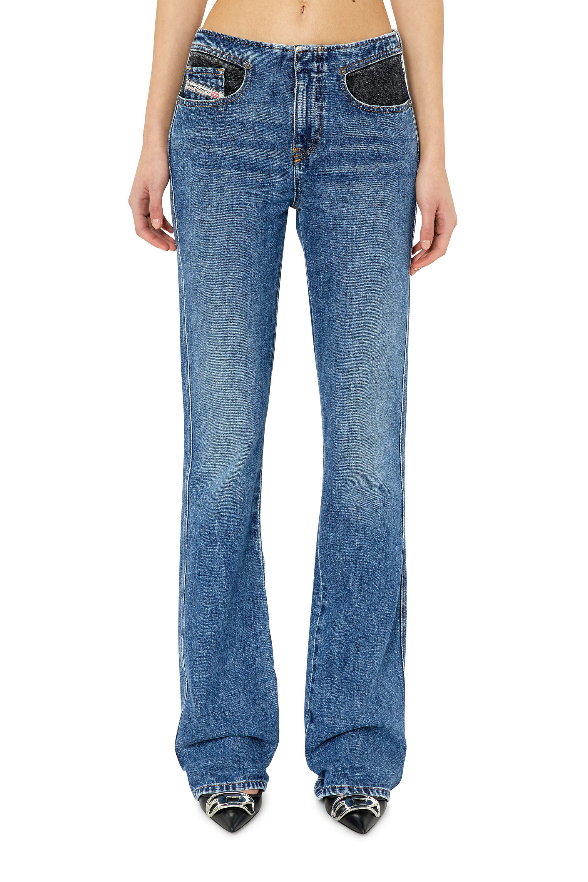 Diesel - Bootcut and Flare Jeans 2003 D-Escription 007N6, Female's SS23  デニム ハイウエスト ブーツカット スリム in ミディアムブルー - 2