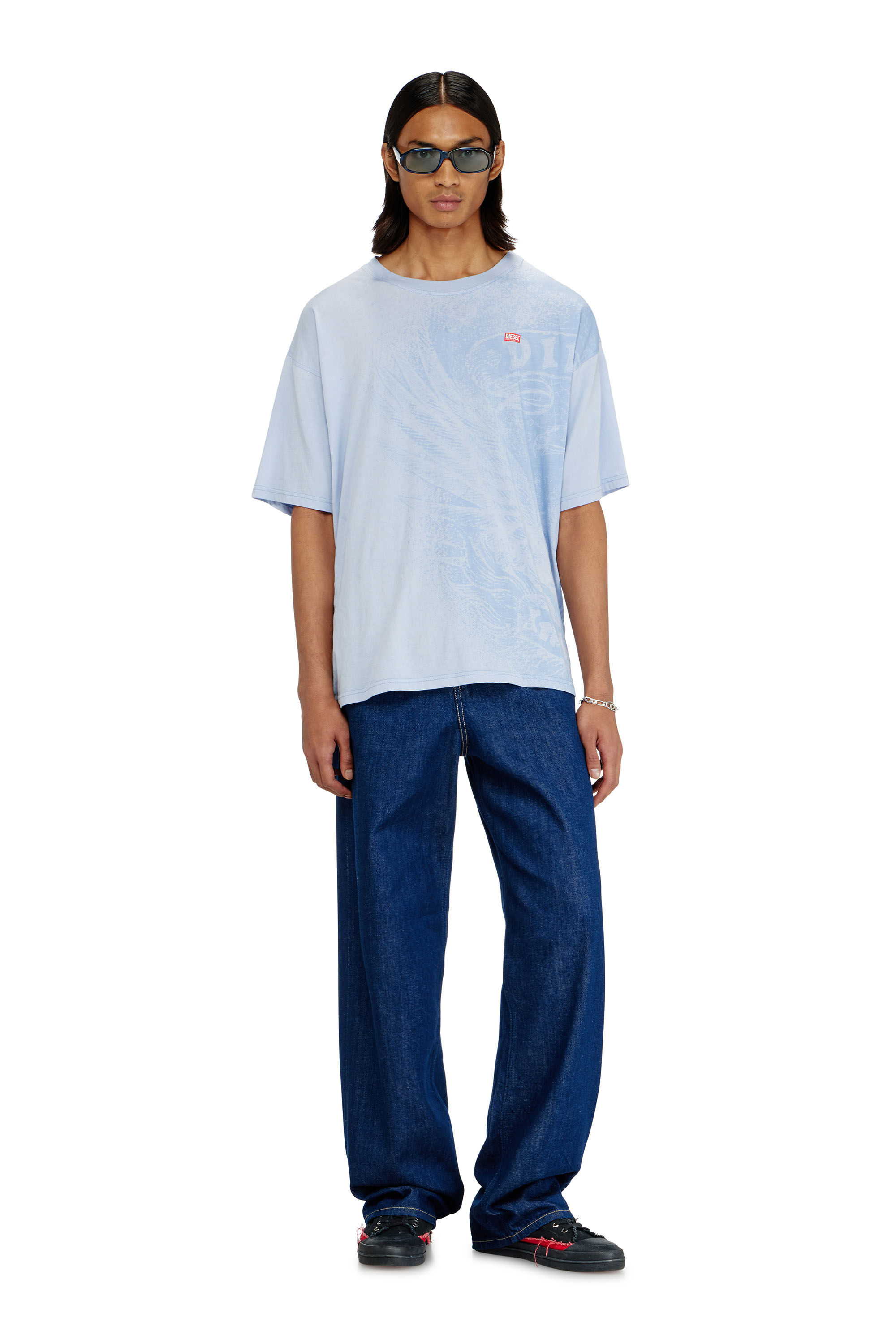 Diesel - T-BOXT-AA3, Male's Tシャツ in ライトブルー - 1