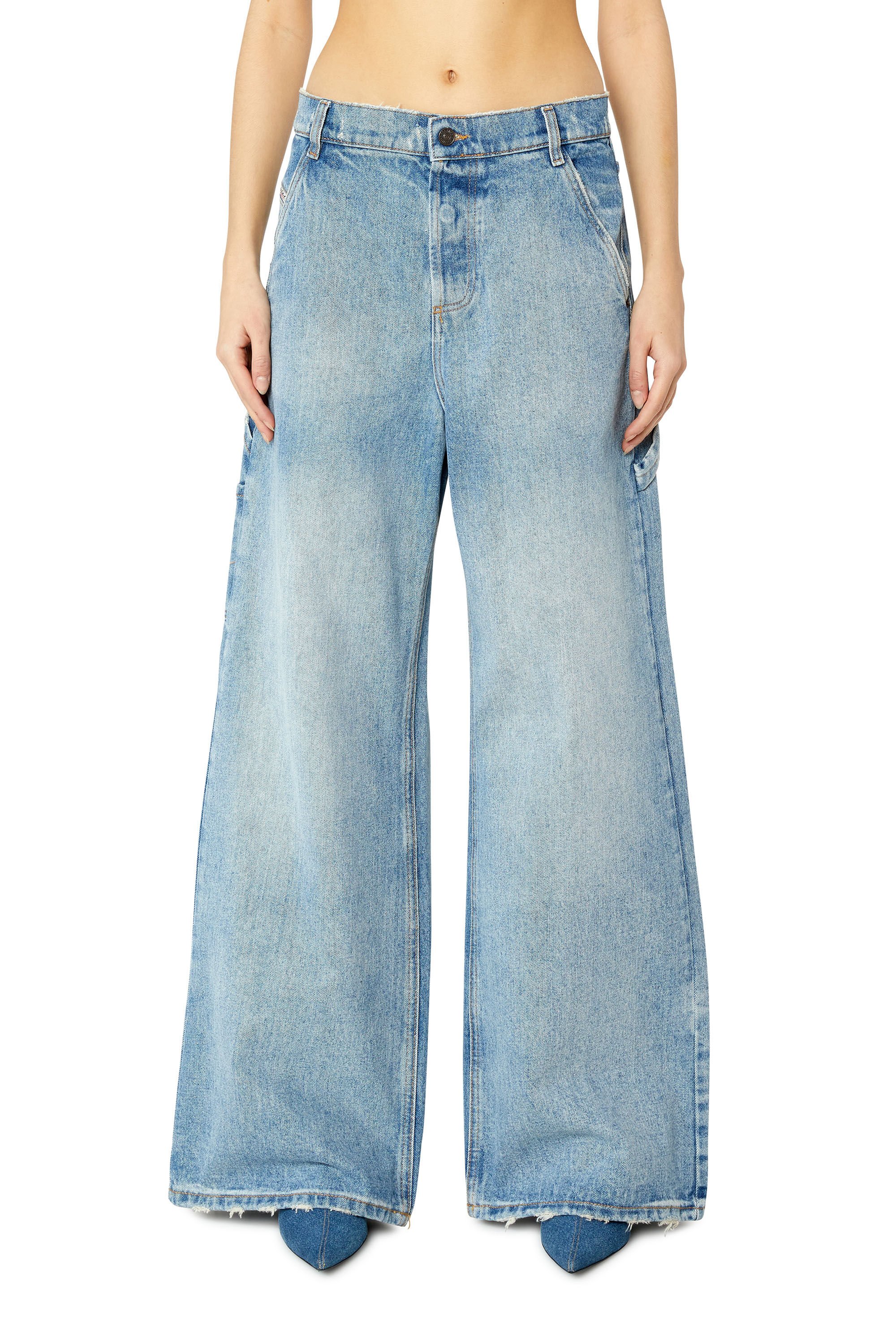 Diesel - Straight Jeans 1996 D-Sire 0EMAG, Female's SS23  デニム ルーズフィット ワークパンツ in ライトブルー - 3