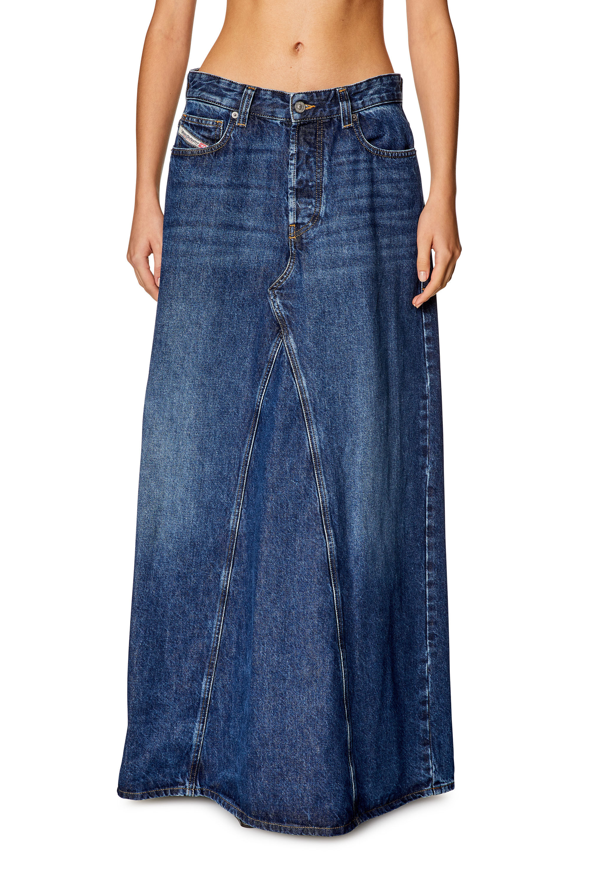 Diesel - DE-PAGO, Female's Long skirt in denim in ダークブルー - 2