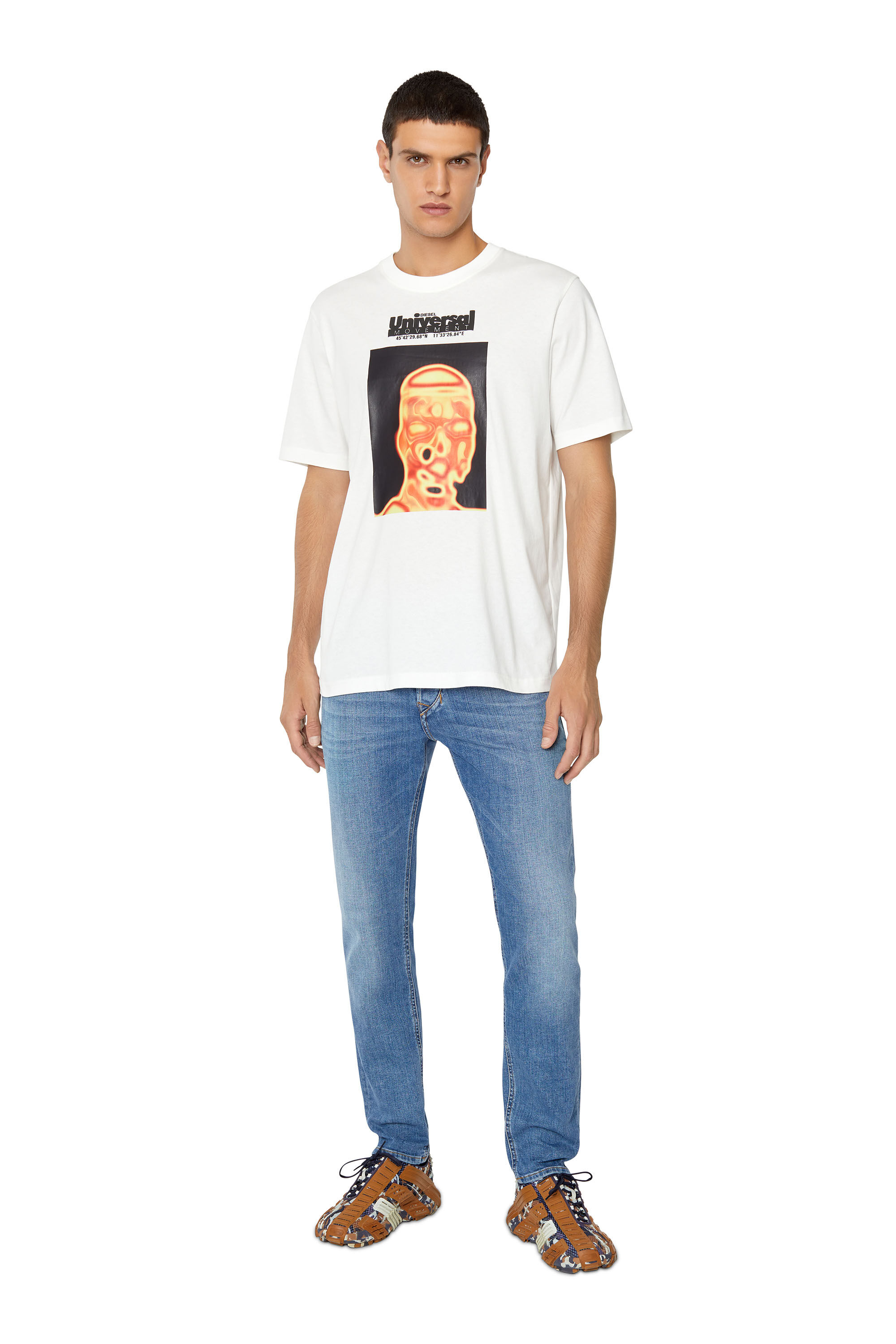 Diesel - Male's Tapered Jeans 1986 Larkee-Beex 009ZR, ミディアムブルー - 1