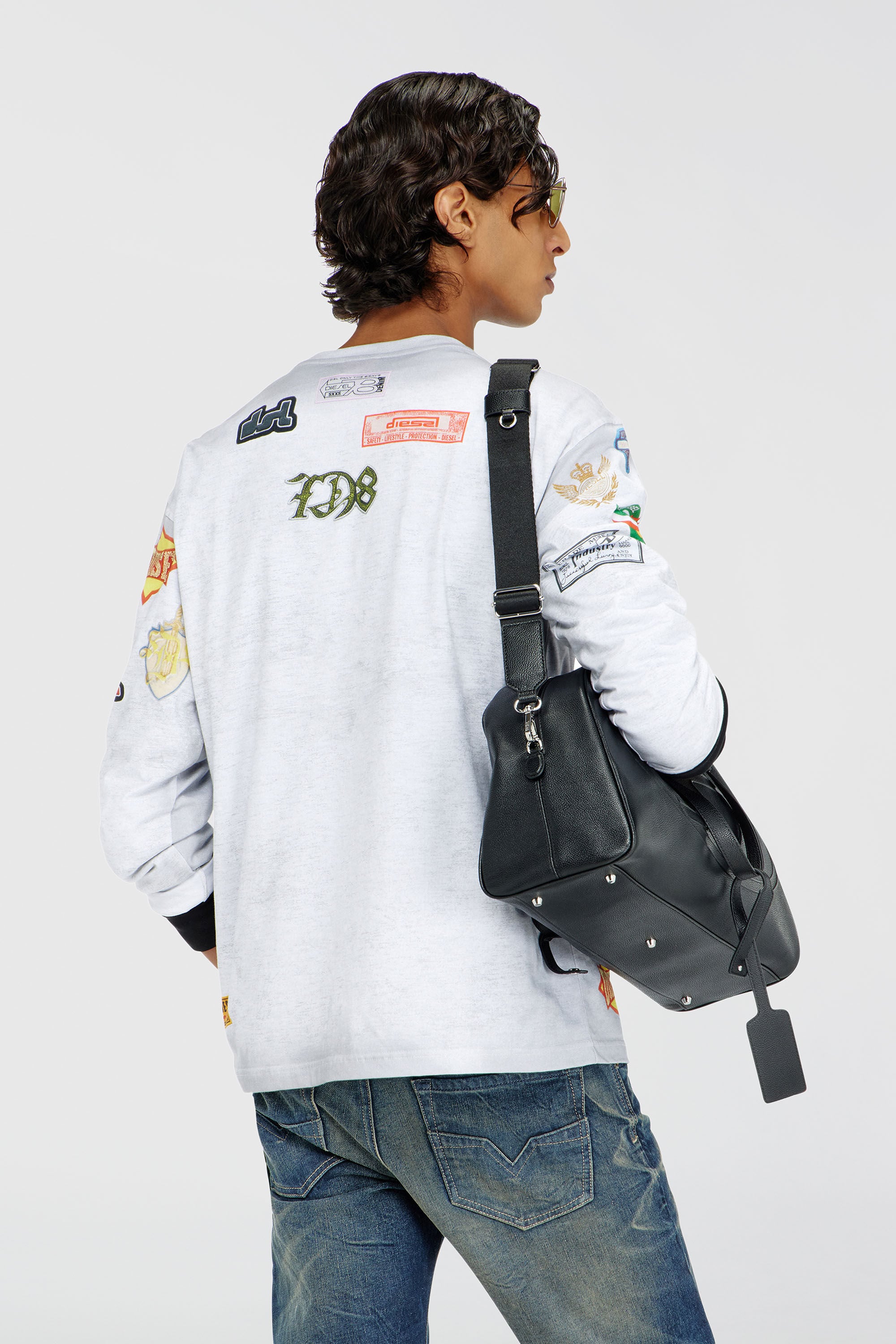 Diesel - T-NORME-LS-PATCHES, Male's 長袖Tシャツ in ホワイト - 4