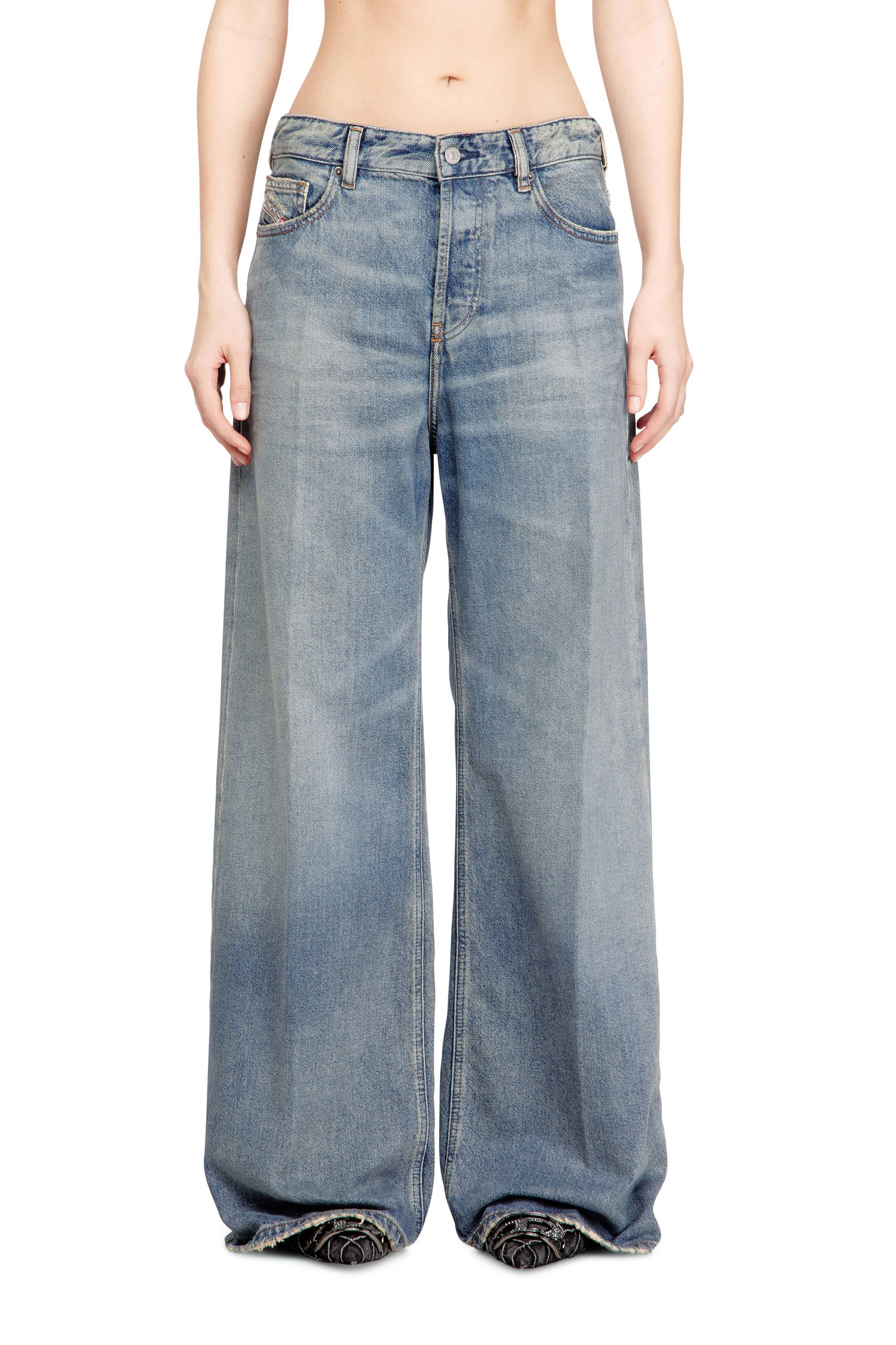 Diesel - Female's Relaxed Jeans 1996 D-Sire 0BEBL, null - 3