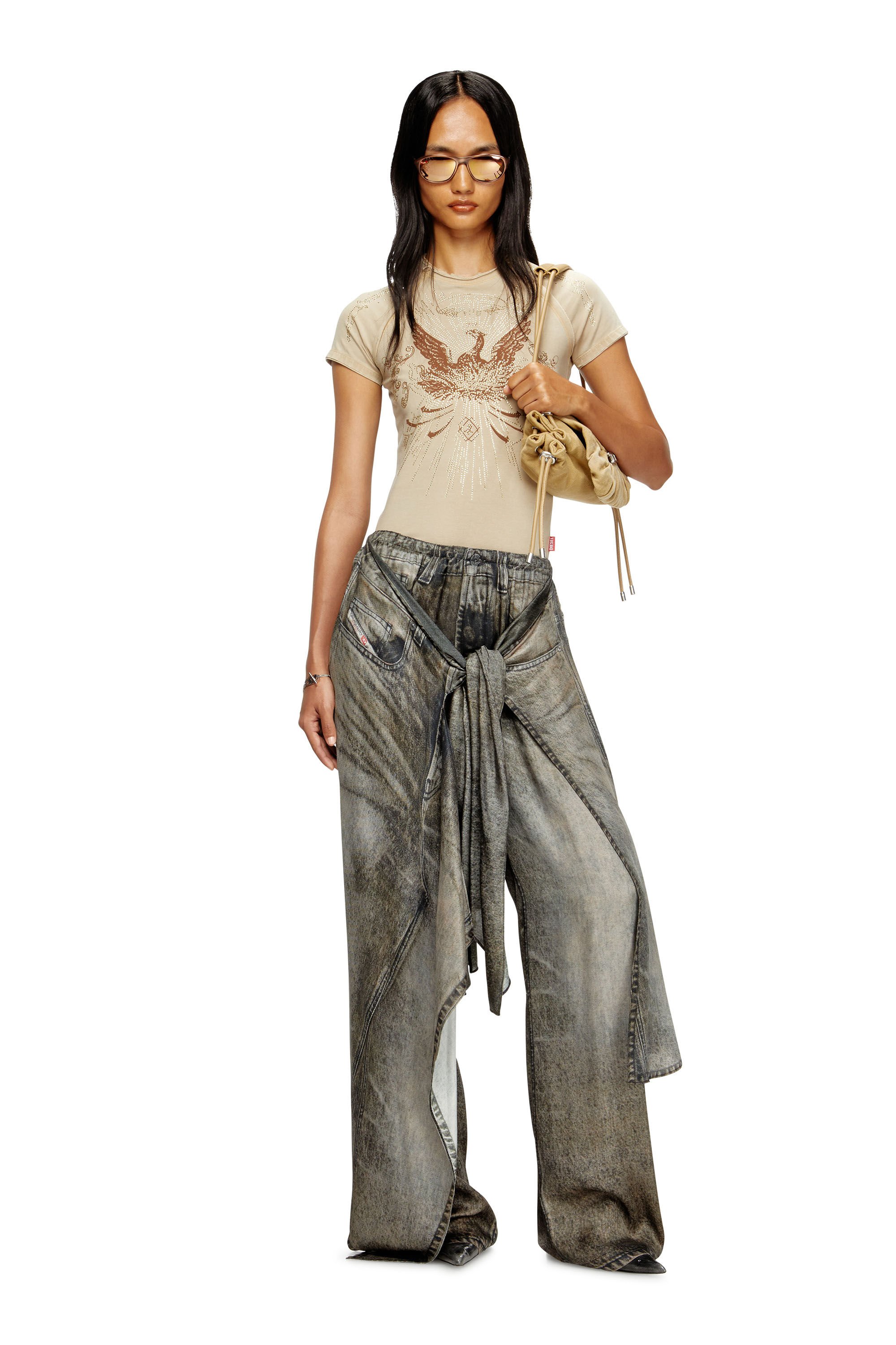 Diesel - T-ROWEENA, Female's Phoenix T-shirt with rhinestones in ライトブラウン - 1