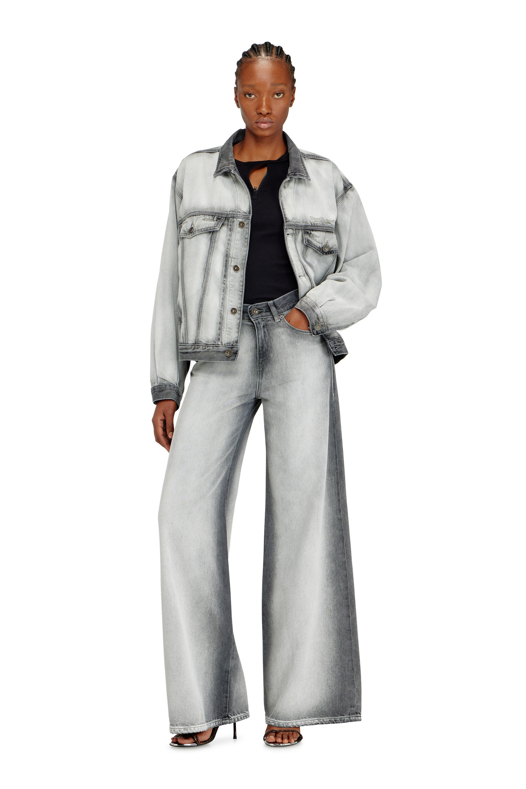 Diesel - Female's Flare Jeans 1978 D-Akemi 09P28, null - 1