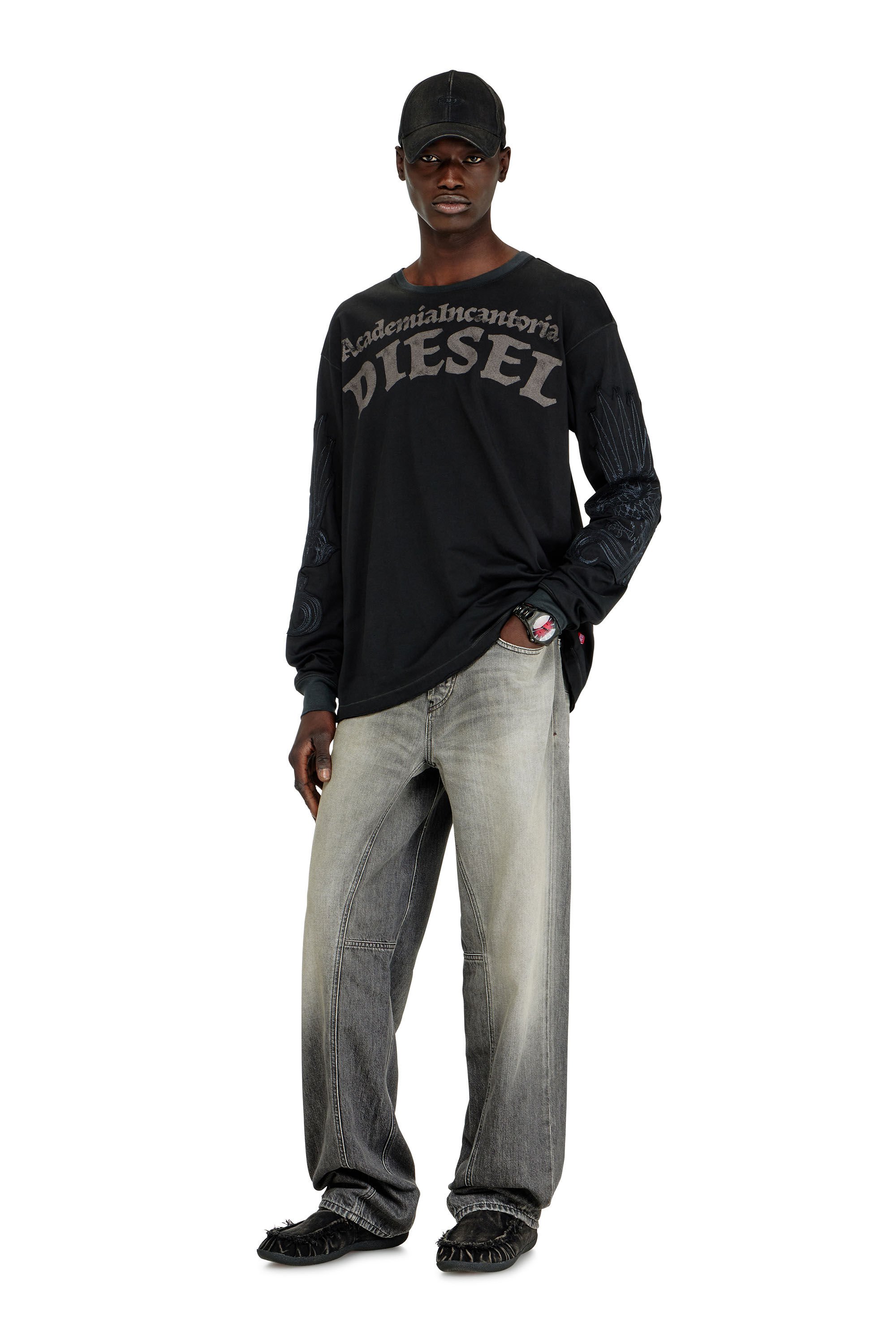 Diesel - T-NORM-LS-AA3, Male's 長袖Tシャツ in ブラック - 1