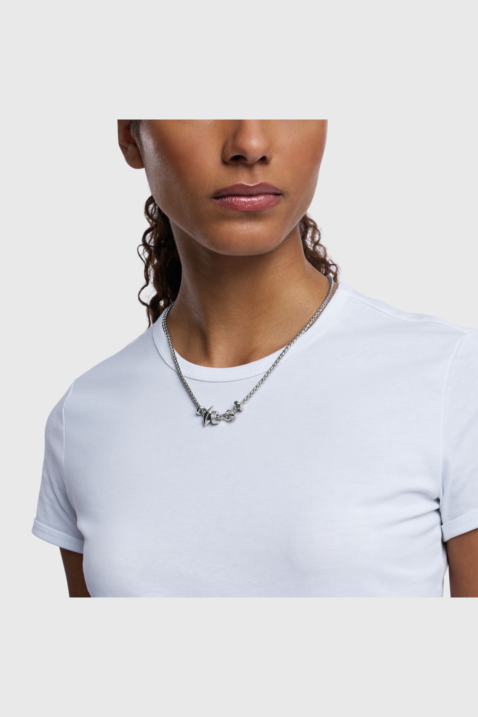 DX1623040 JEWELLERY ネックレス｜シルバー｜ウィメンズ｜DIESEL
