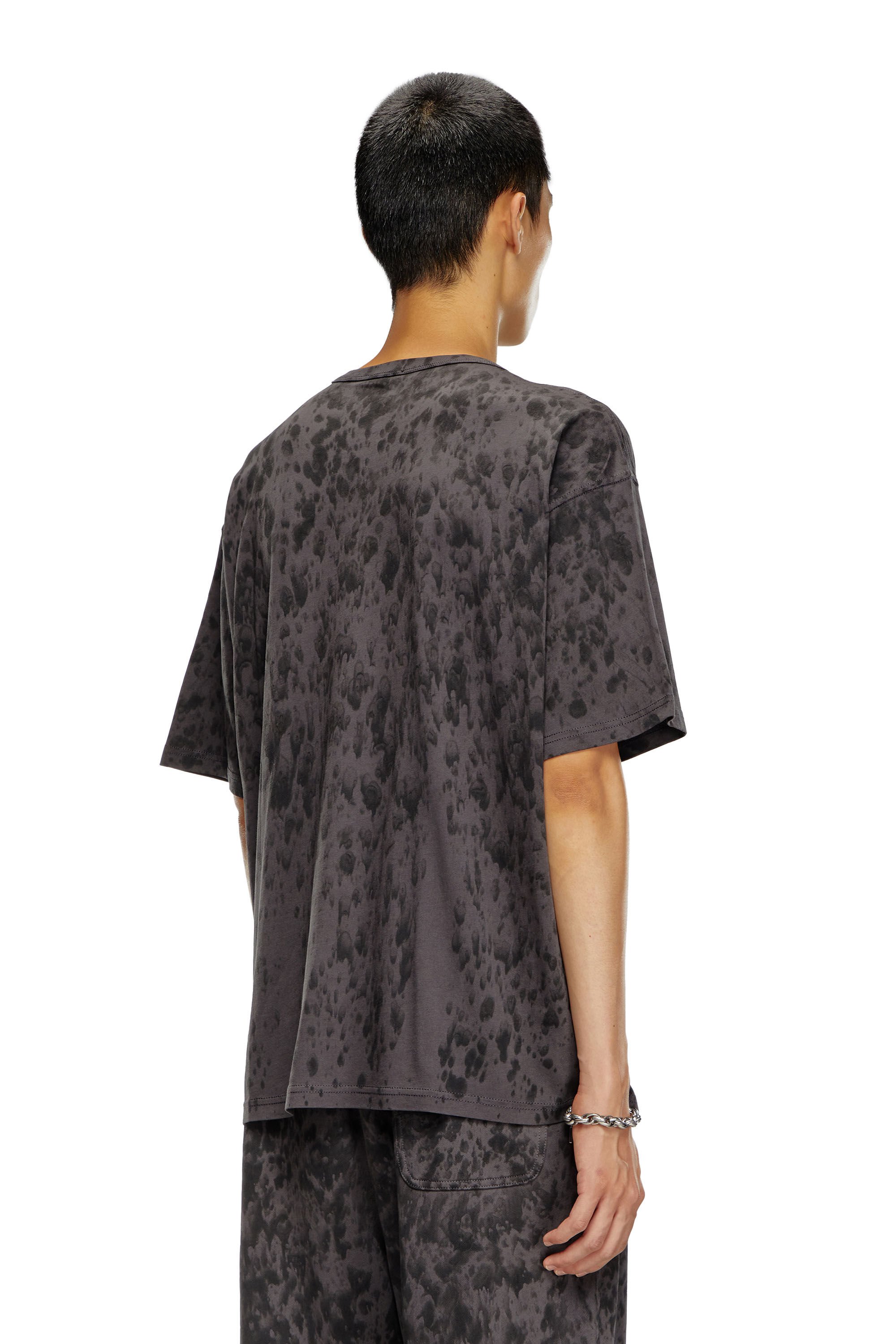Diesel - T-BOXT-K6, Male's Treated T-shirt with raindrop effect in ブラック - 4