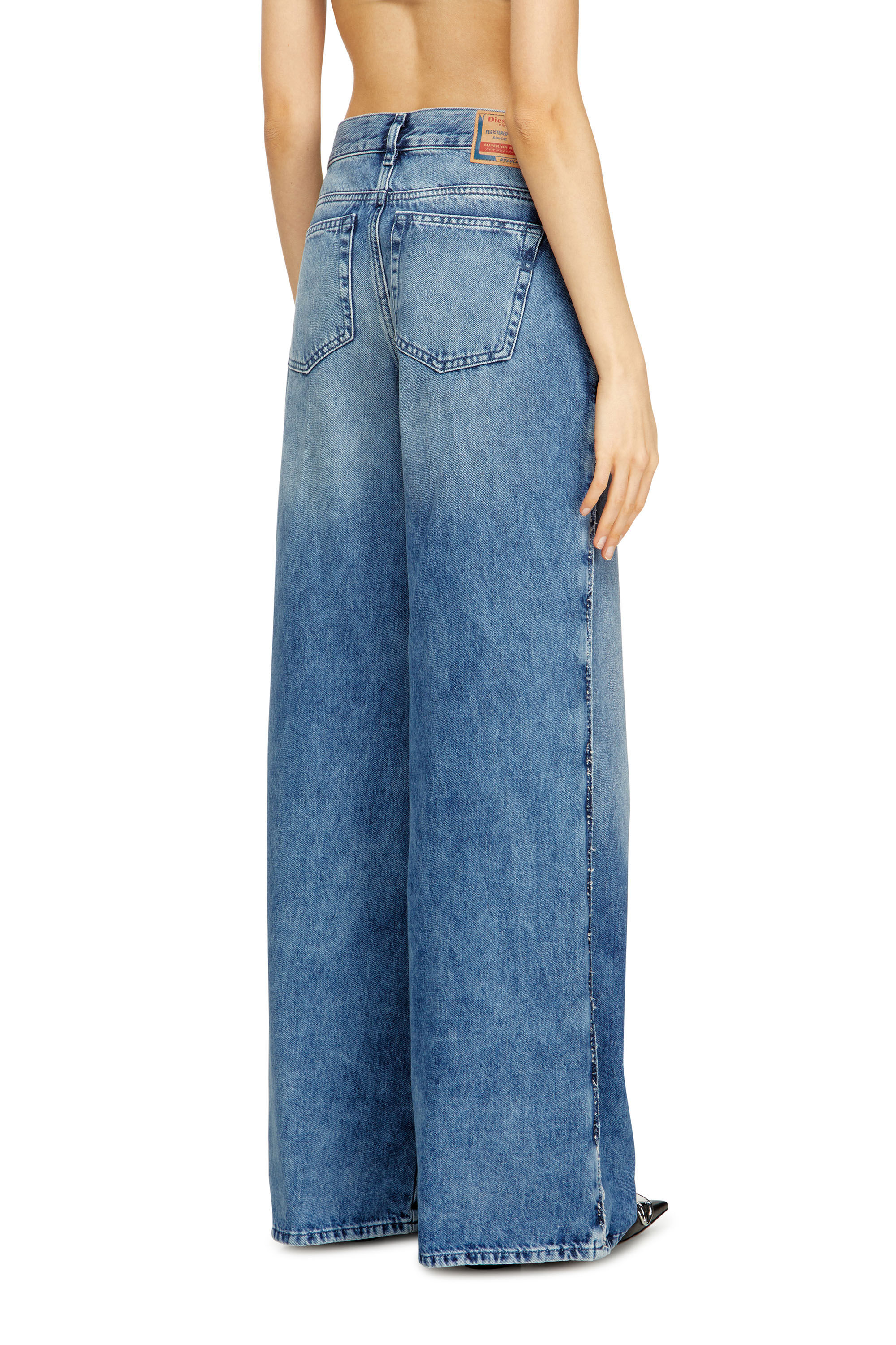 Diesel - Female's Flare Jeans 1978 D-Akemi 0ADCJ, null - 4