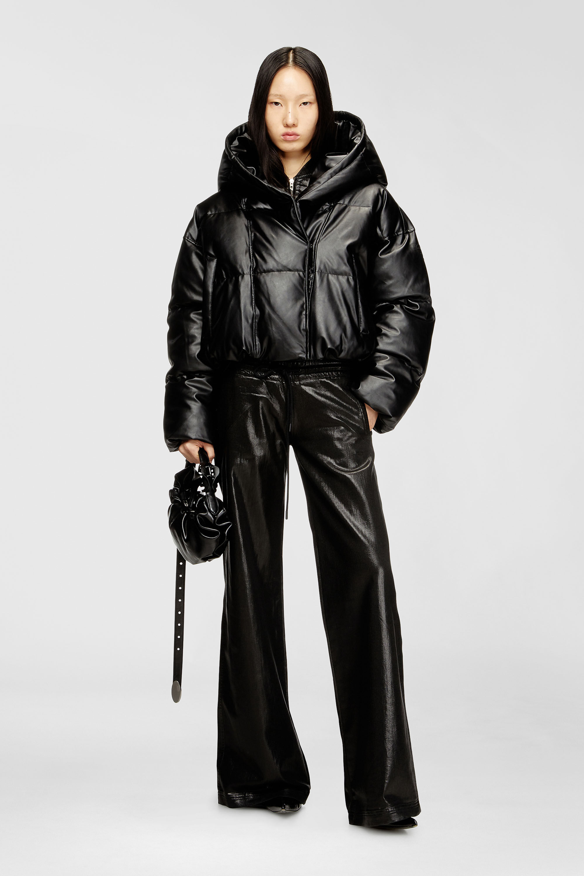 Diesel - GRAB-D HOBO S, Female's ホーボーバッグ S in ブラック - 1
