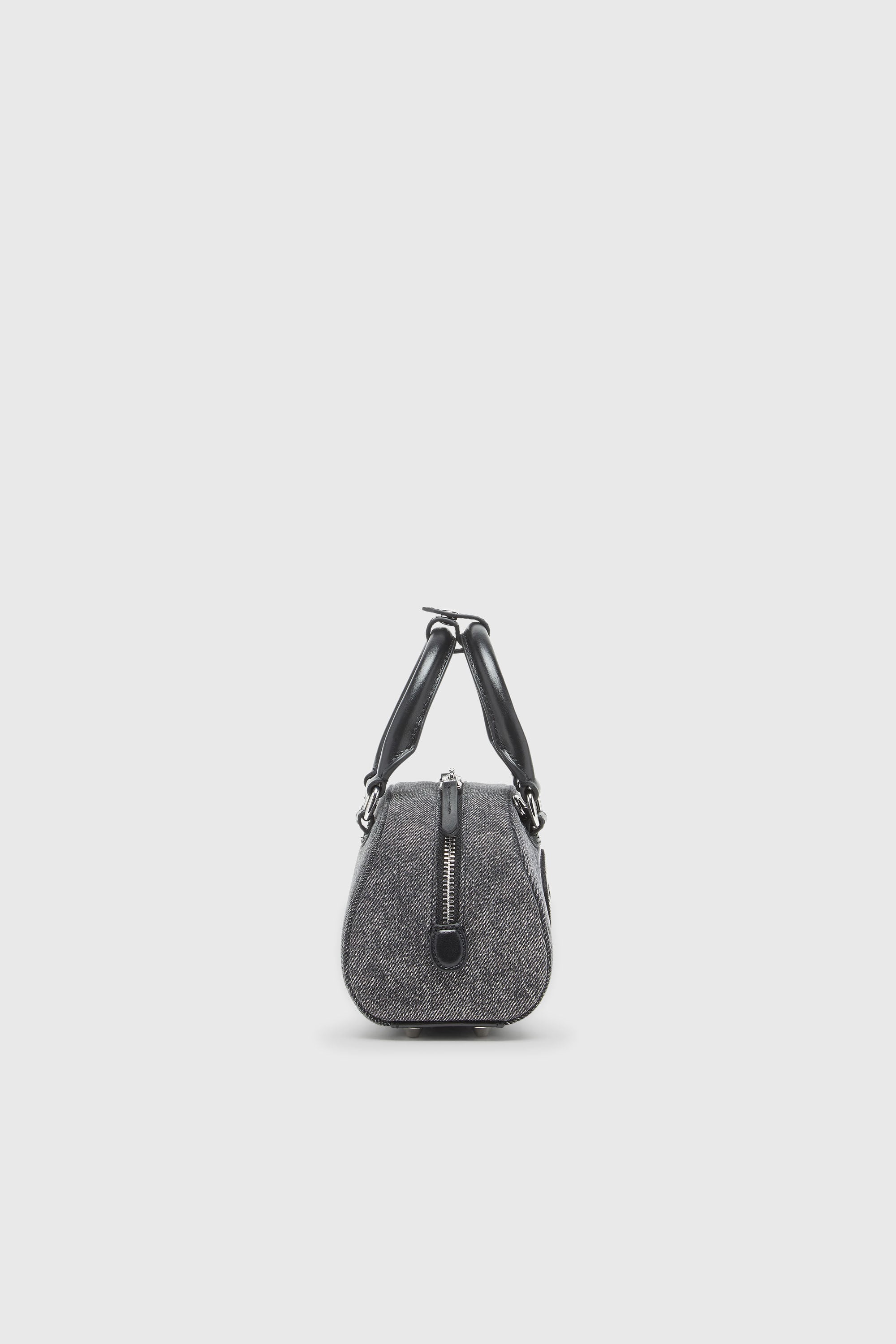 1DR DOME CROSSBODY クロスボディバッグ｜グレー｜ウィメンズ｜DIESEL