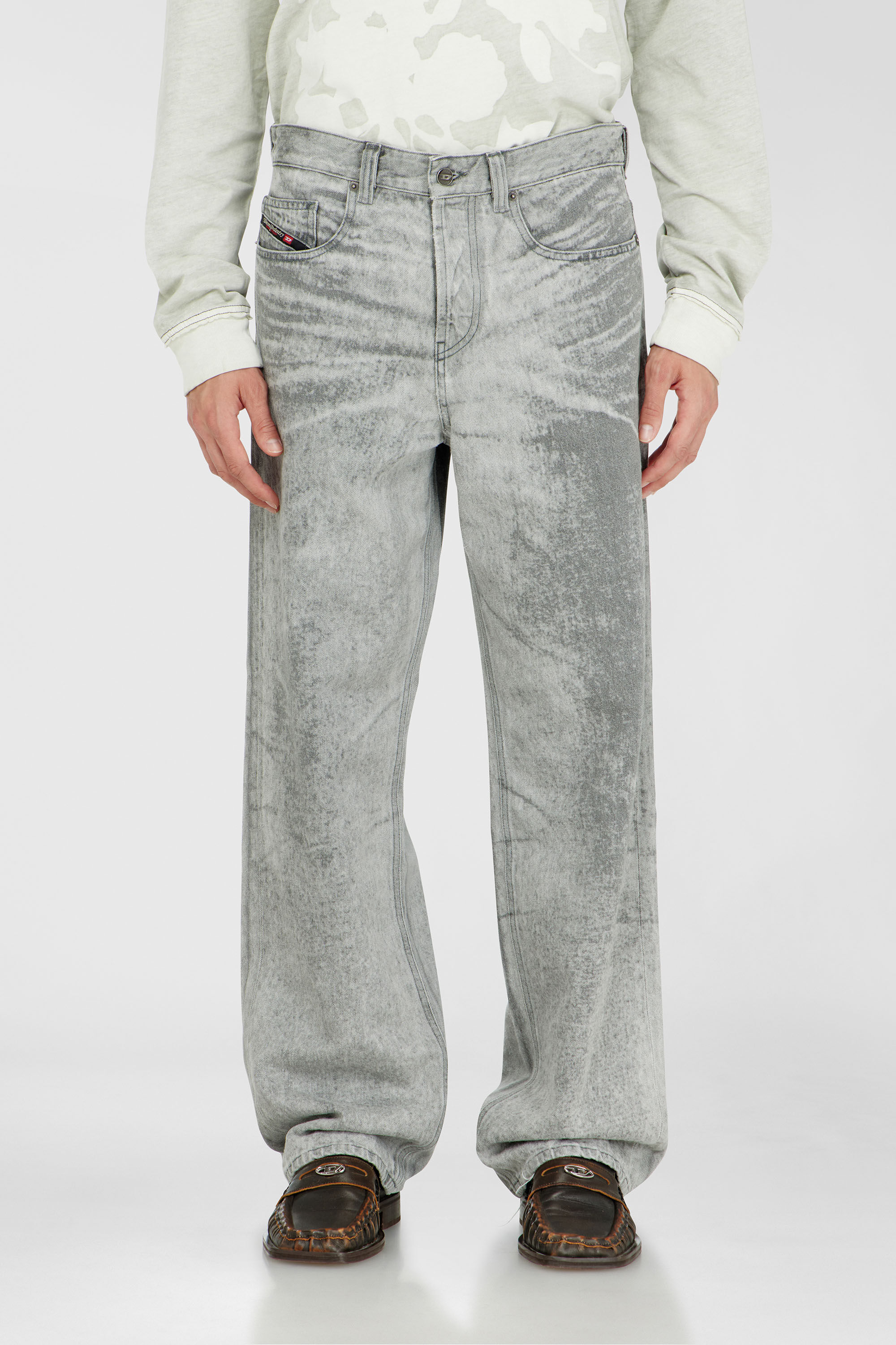 Diesel - Male's Relaxed Jeans 2001 D-Macro 09Q25, ライトグレー - 5