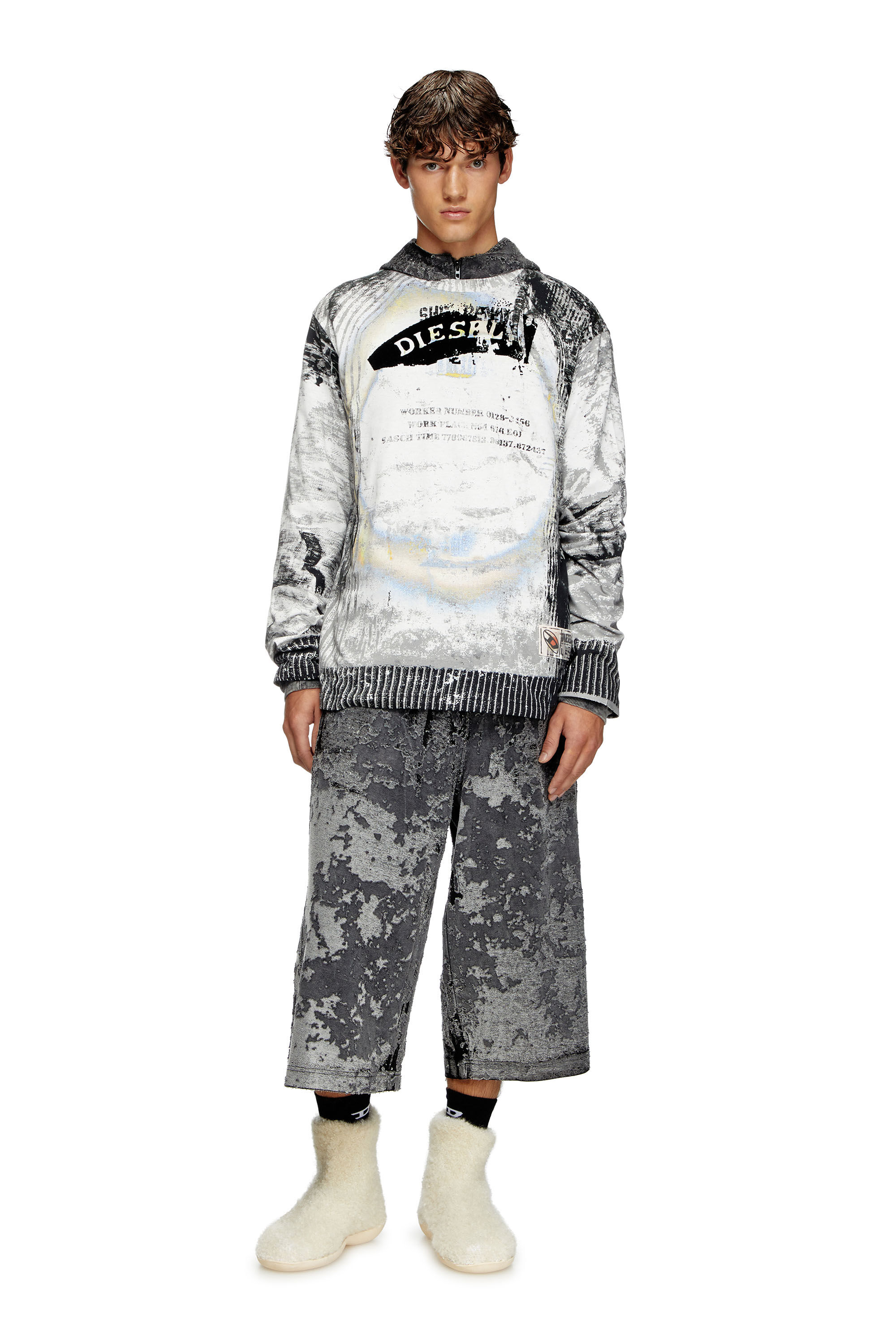 Diesel - T-CRANE-LS-S4, Male's Long-sleeve T-shirt with  fuzzy trims in ホワイト/グレー - 1