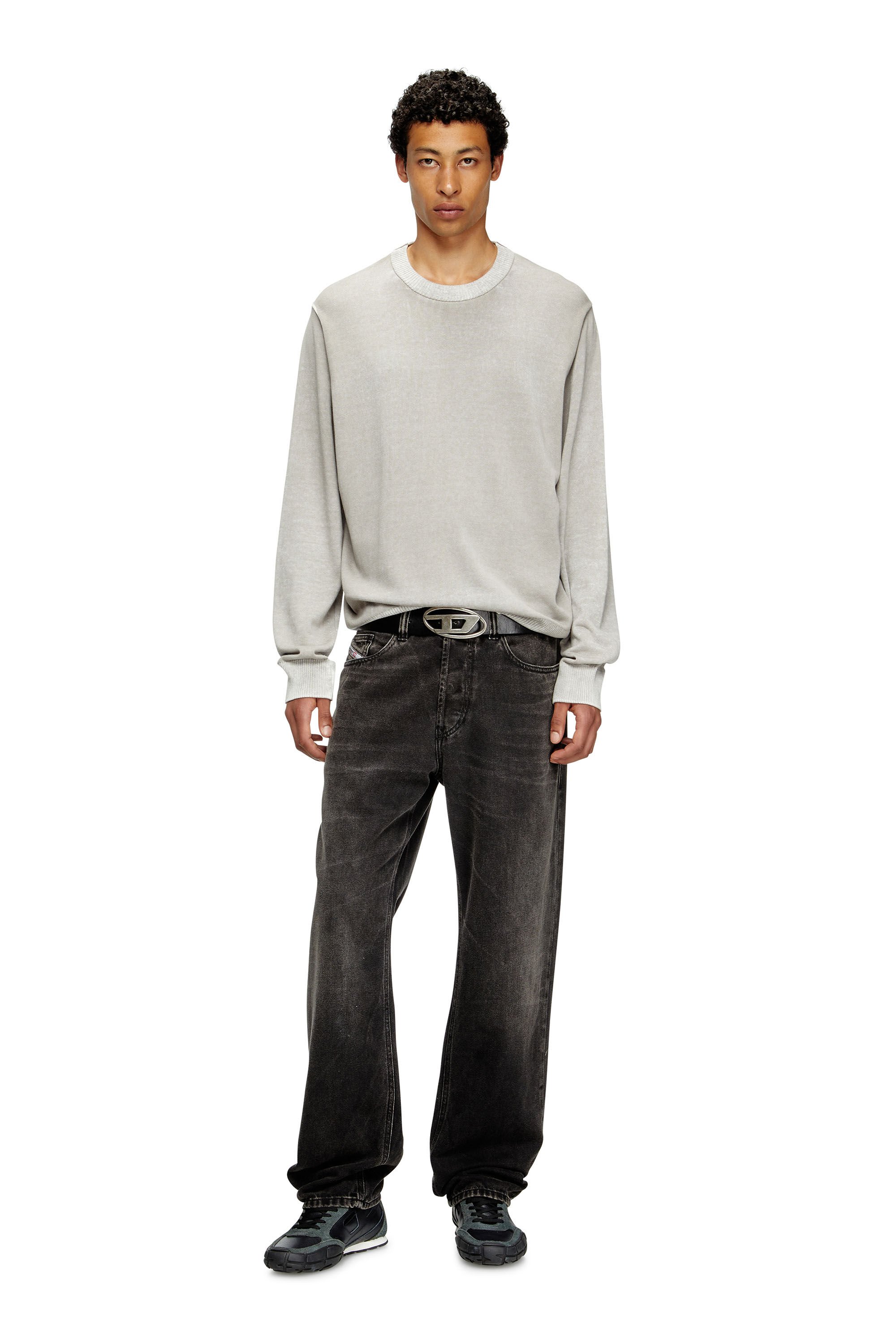 Diesel - S-PAGODHA LOW, Male's S-Pagodha-Sneakers in leather and suede in null - 1