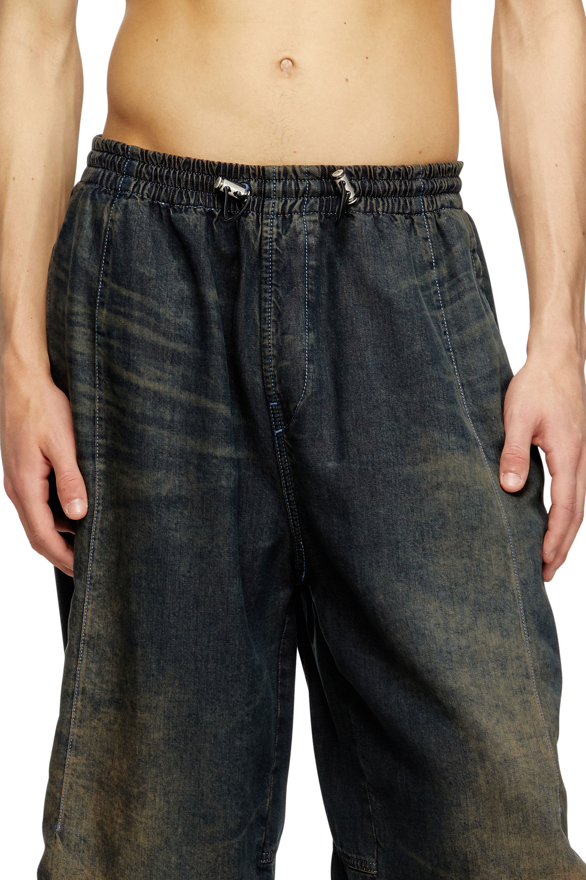 Diesel - Male's Relaxed Jeans D-Pari 068TF, ダークブルー - 5