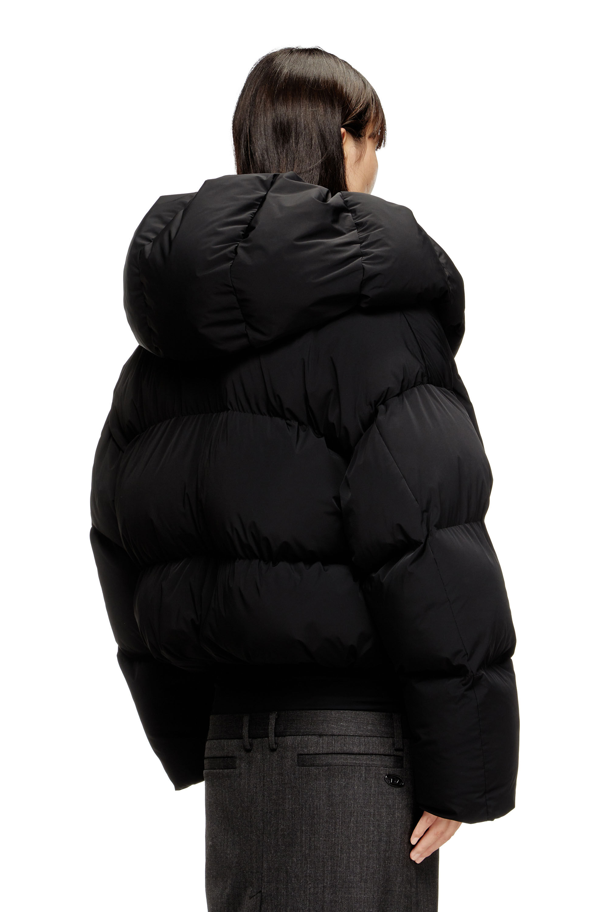 W-ILEY-T1 Wrap puffer in bi-stretch nylon｜ブラック