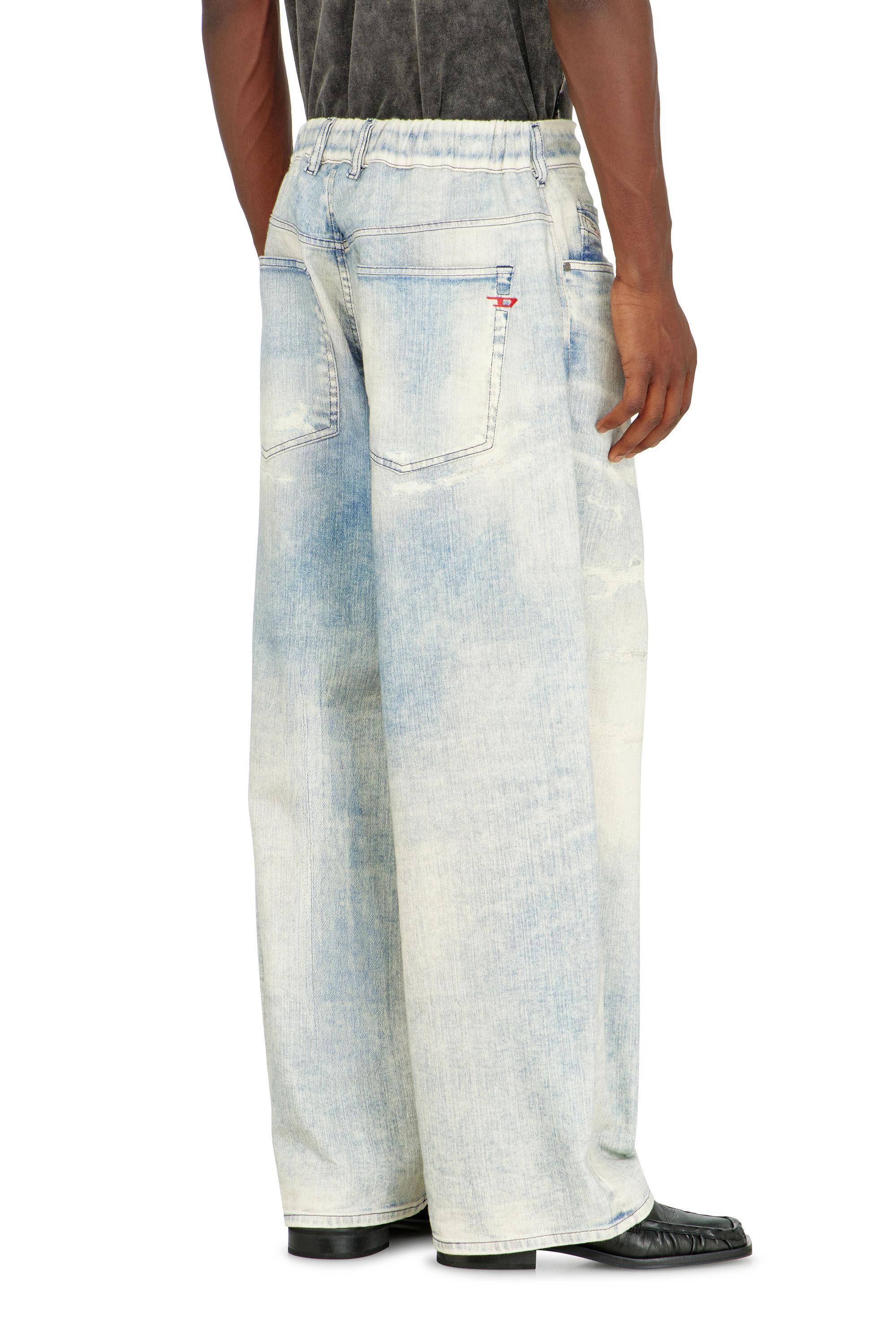Diesel - Unisex's Relaxed 2097 D-Enim-M Joggjeans&reg; 068XM, ライトブルー - 3