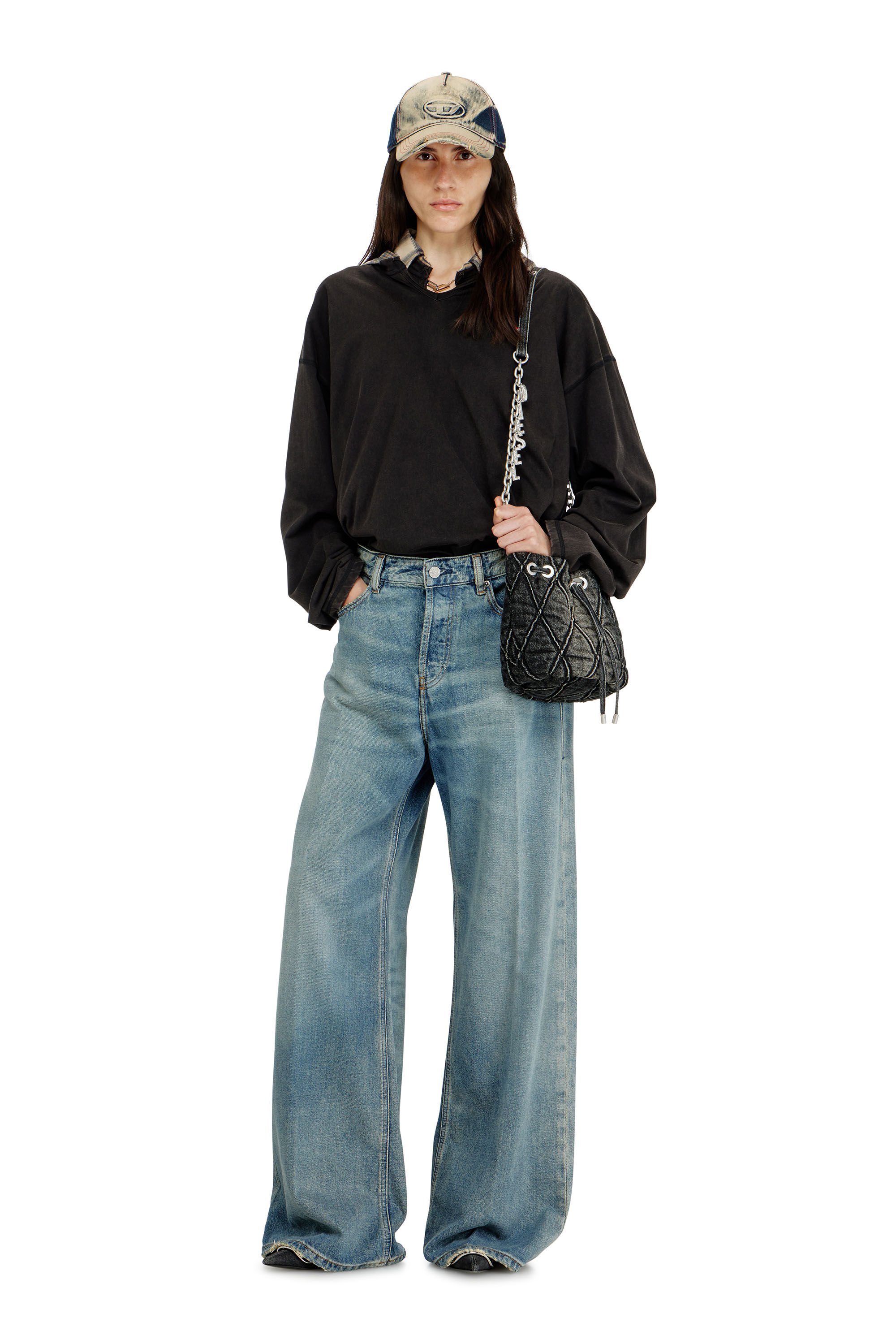Diesel - CHARM-D BUCKET S, Female's バケットバッグ S in ブラック - 1