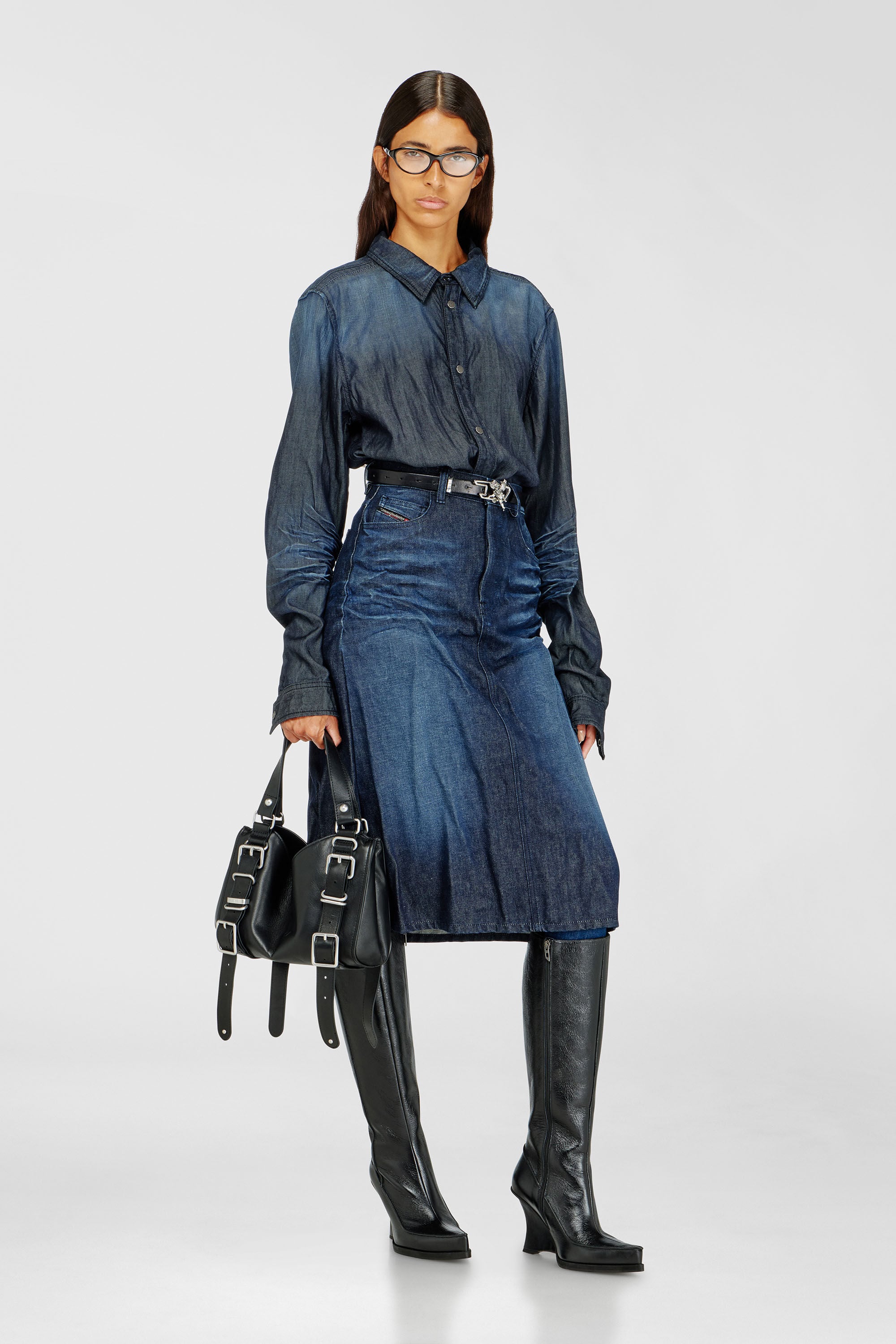 Diesel - DE-IRTI-FSJ, Female's Midi skirt in creased denim in ダークブルー - 1
