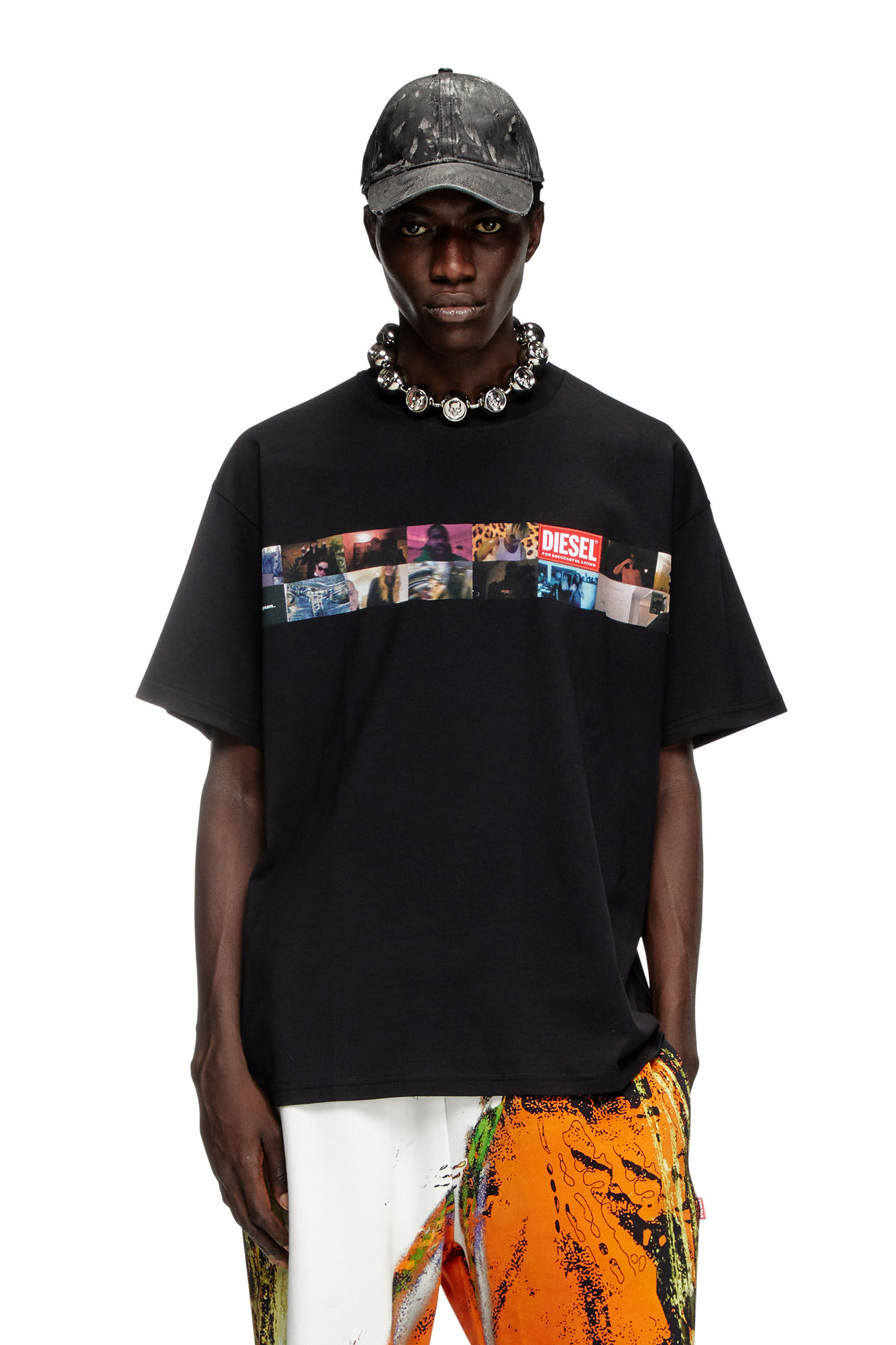 Diesel - T-BOXTY, Male's T-shirt with Livestream print in ブラック - 3