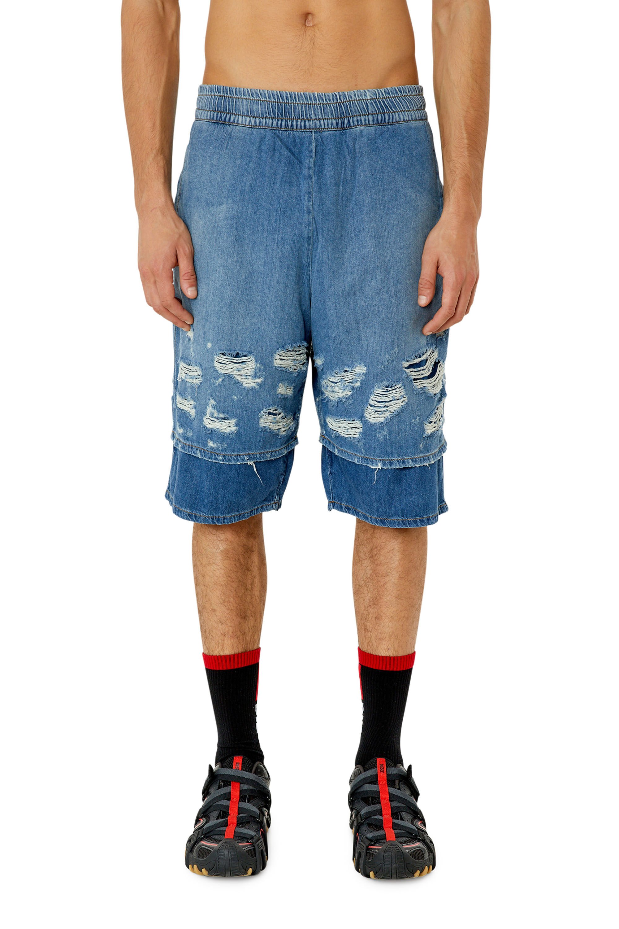 Diesel - D-HORTY, Male's デニム ショートパンツ デストロイ加工 in ミディアムブルー - 3