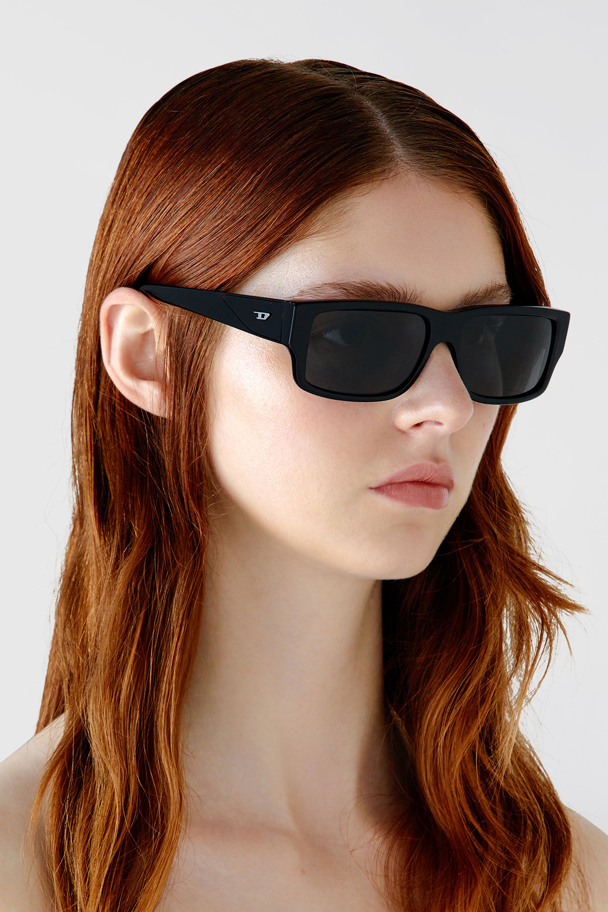 0DL2003 SIZE 57 Rectangle sunglasses｜グレー｜メンズ｜DIESEL