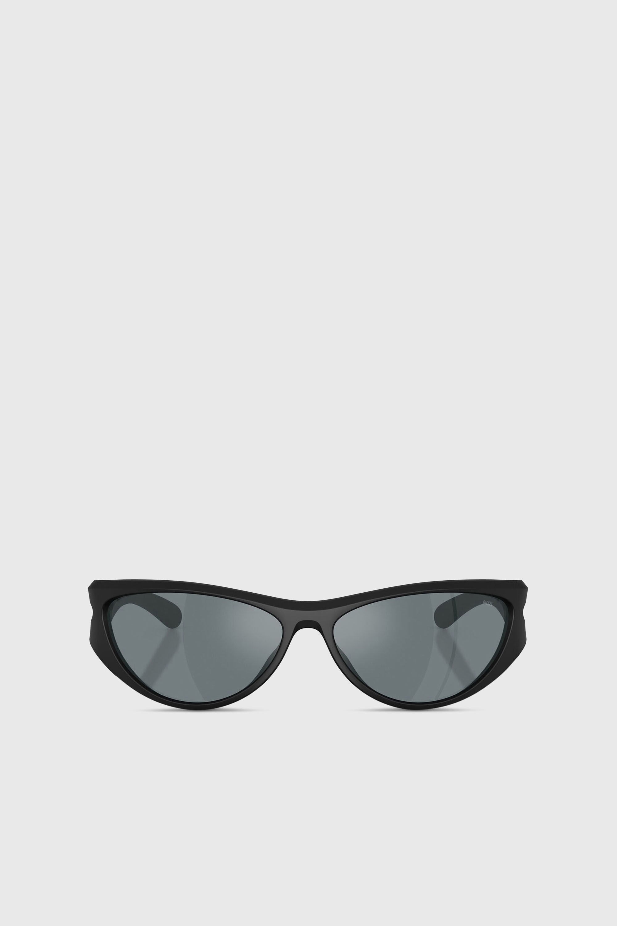 0DL3004U Cat-eye style sunglasses｜ブラック｜ウィメンズ｜DIESEL