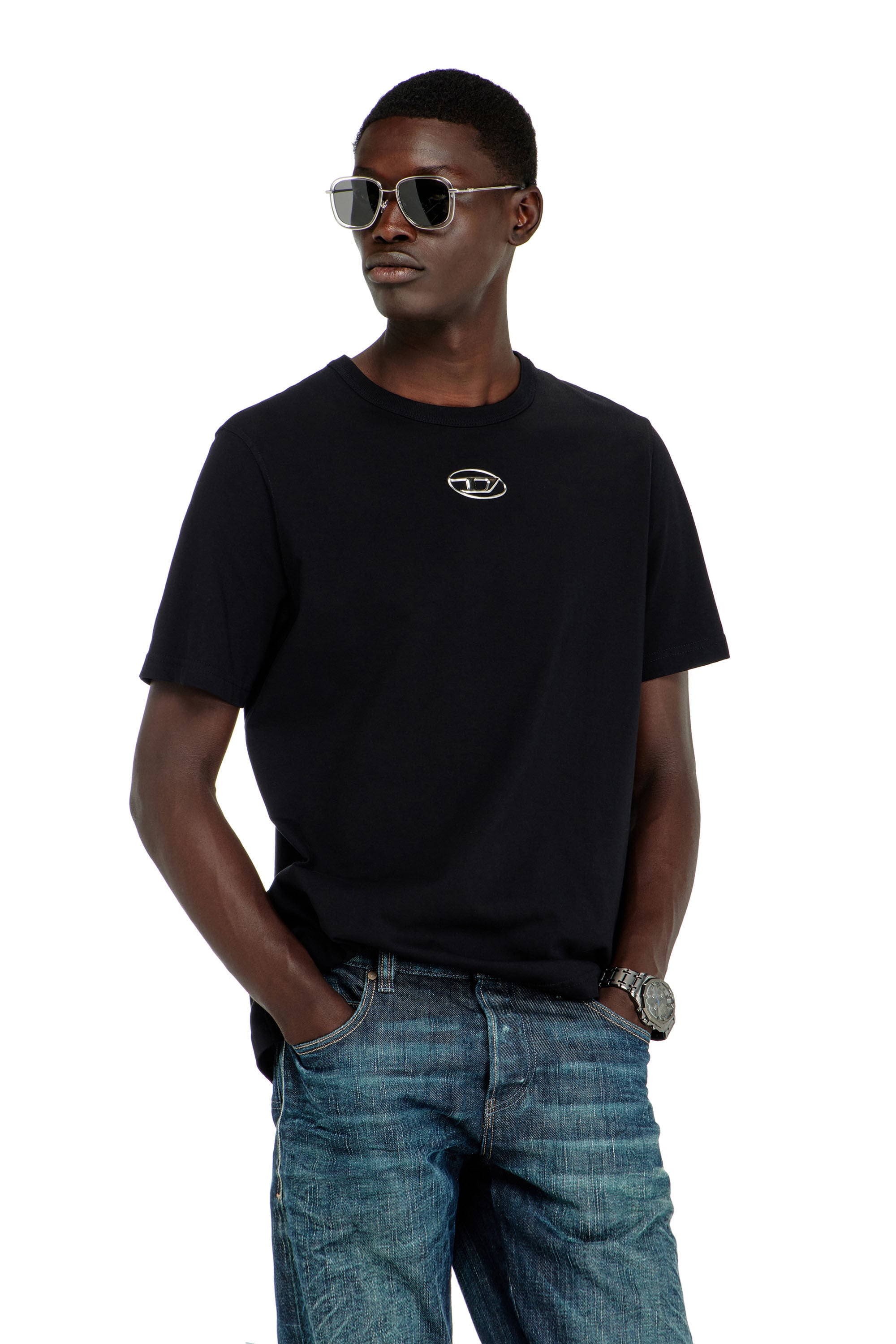 T-ADJUST-OD T-shirt with metallic Oval D｜ブラック｜メンズ｜DIESEL