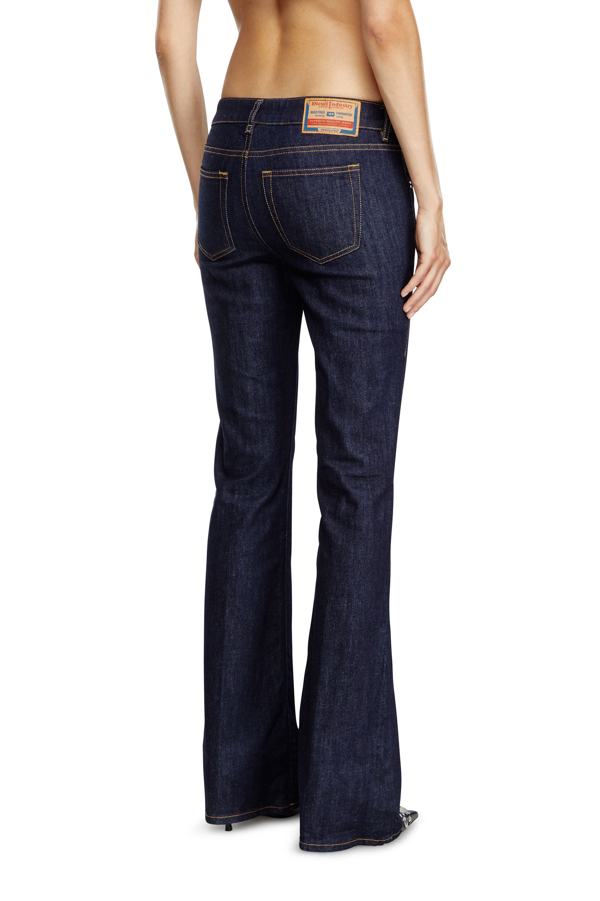 Diesel - Bootcut and Flare Jeans 1969 D-Ebbey Z9B89, ダークブルー - Image 5