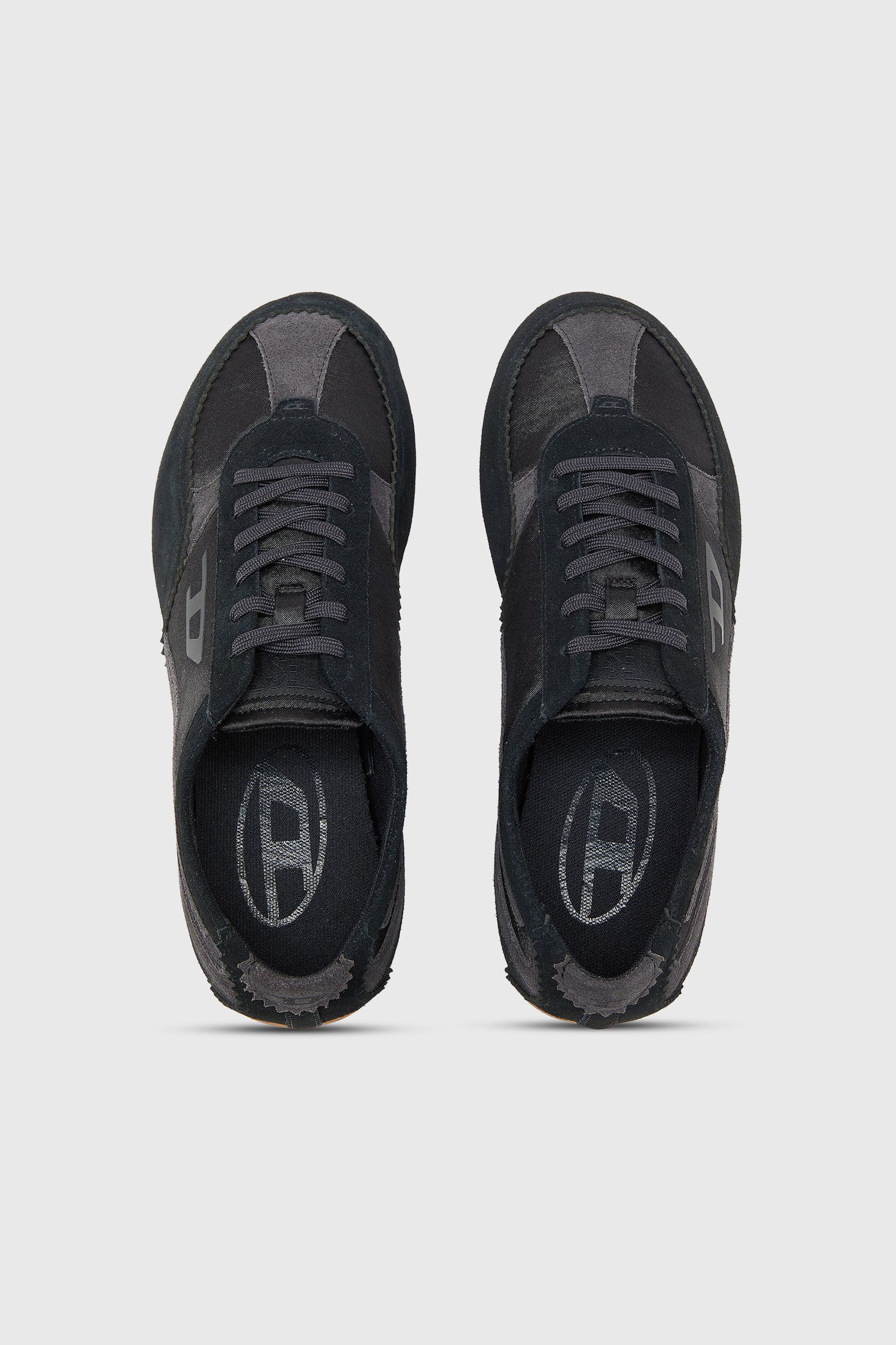 Diesel - D-MILE LOW II W, Female's ローカットスニーカー in ブラック - 5