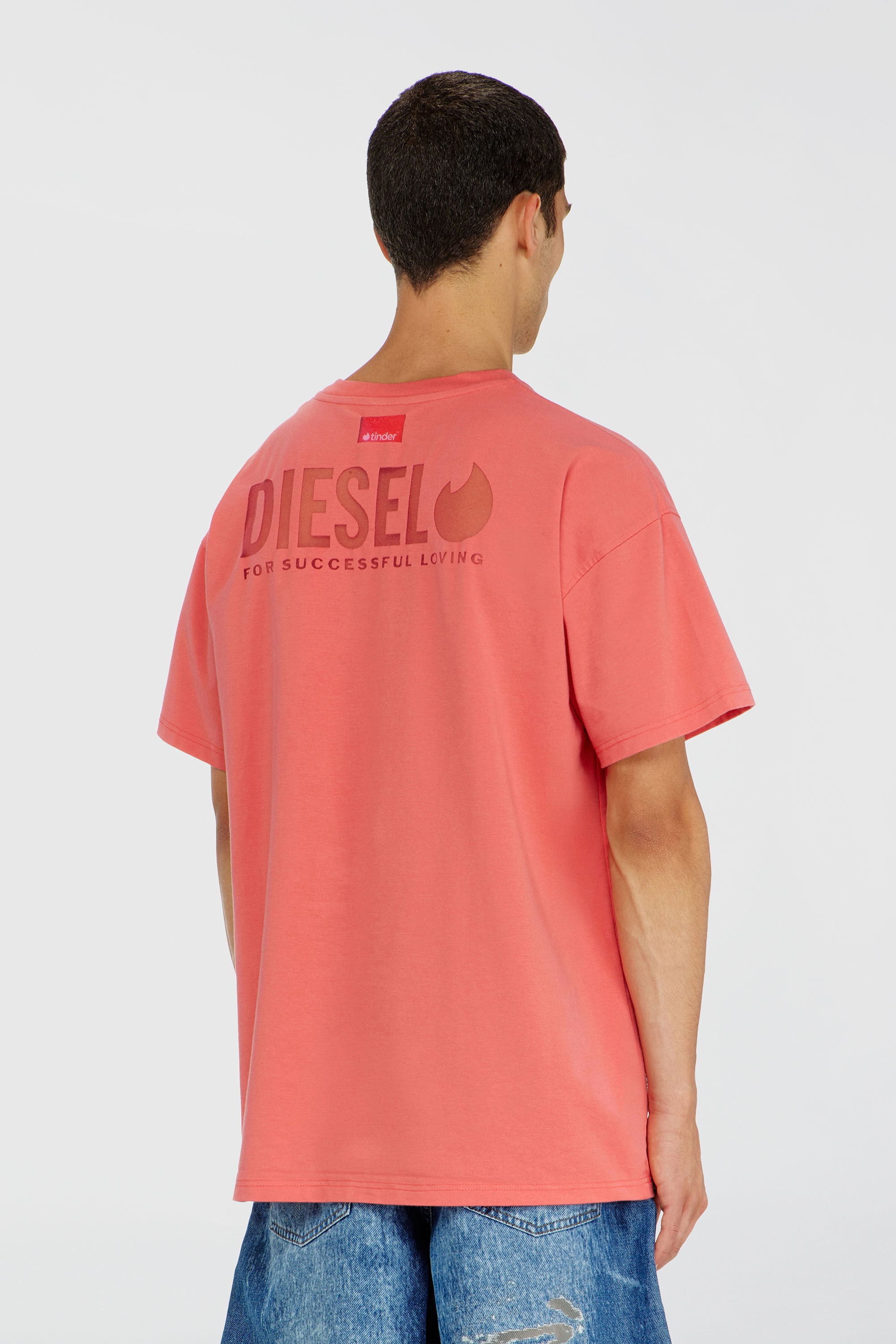 Diesel - PR-T-NORM-CHITIND-R, Unisex's T-shirt with transparent back logo in コーラルローズ - 4