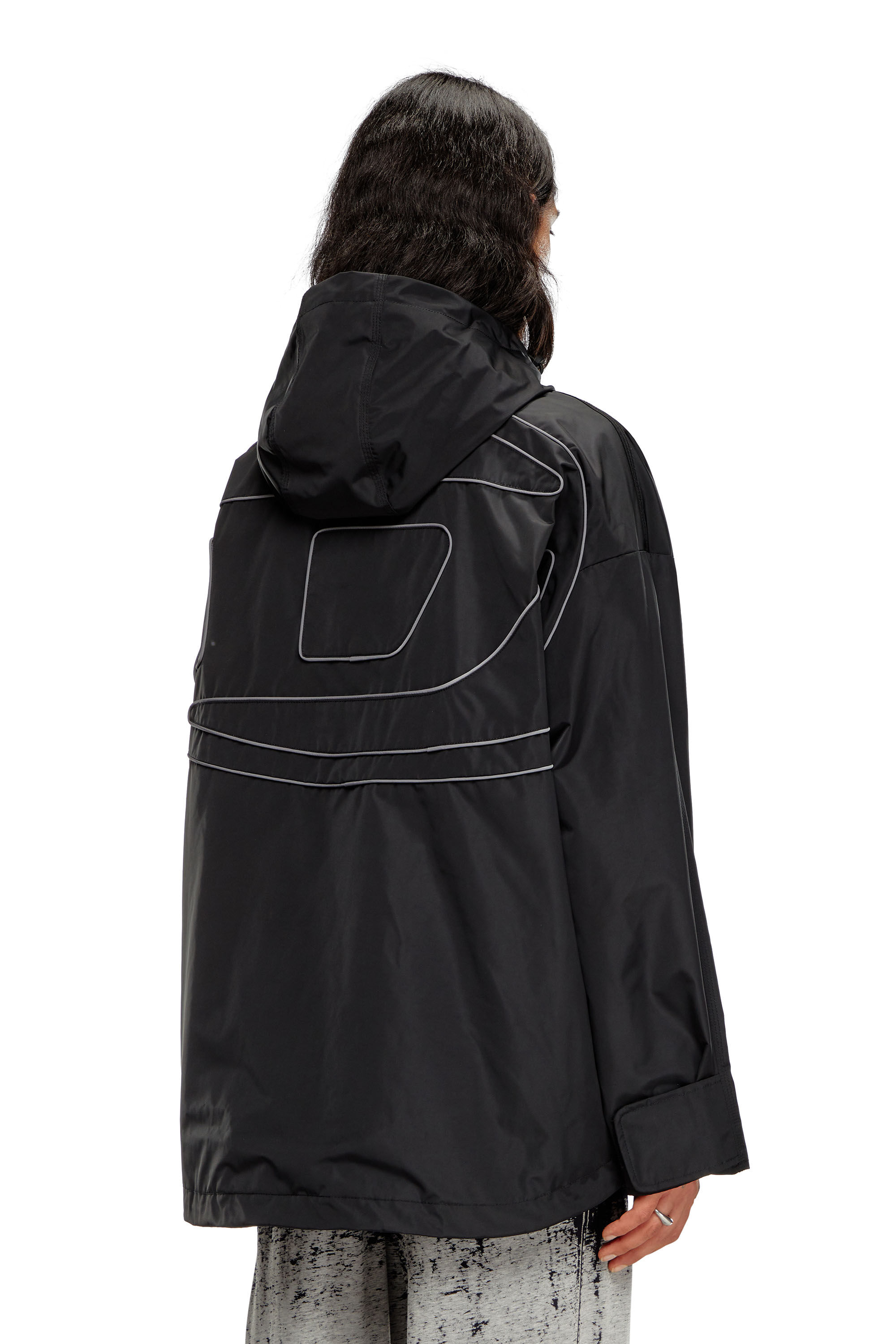 J-HOSTEND Hooded windbreaker with Oval D logo｜ブラック