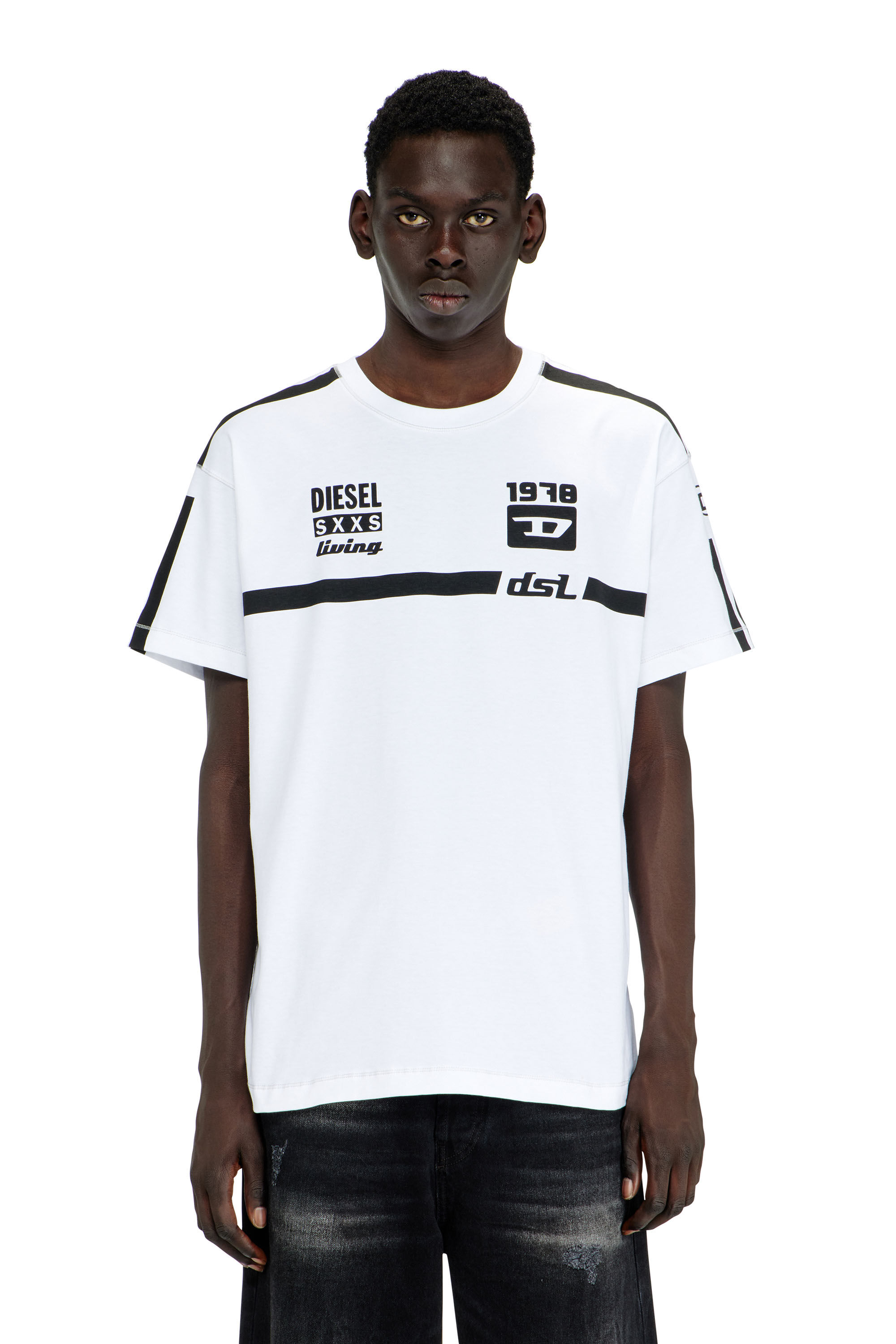 Diesel - T-NORM-V12, Male's Tシャツ in ホワイト - 3