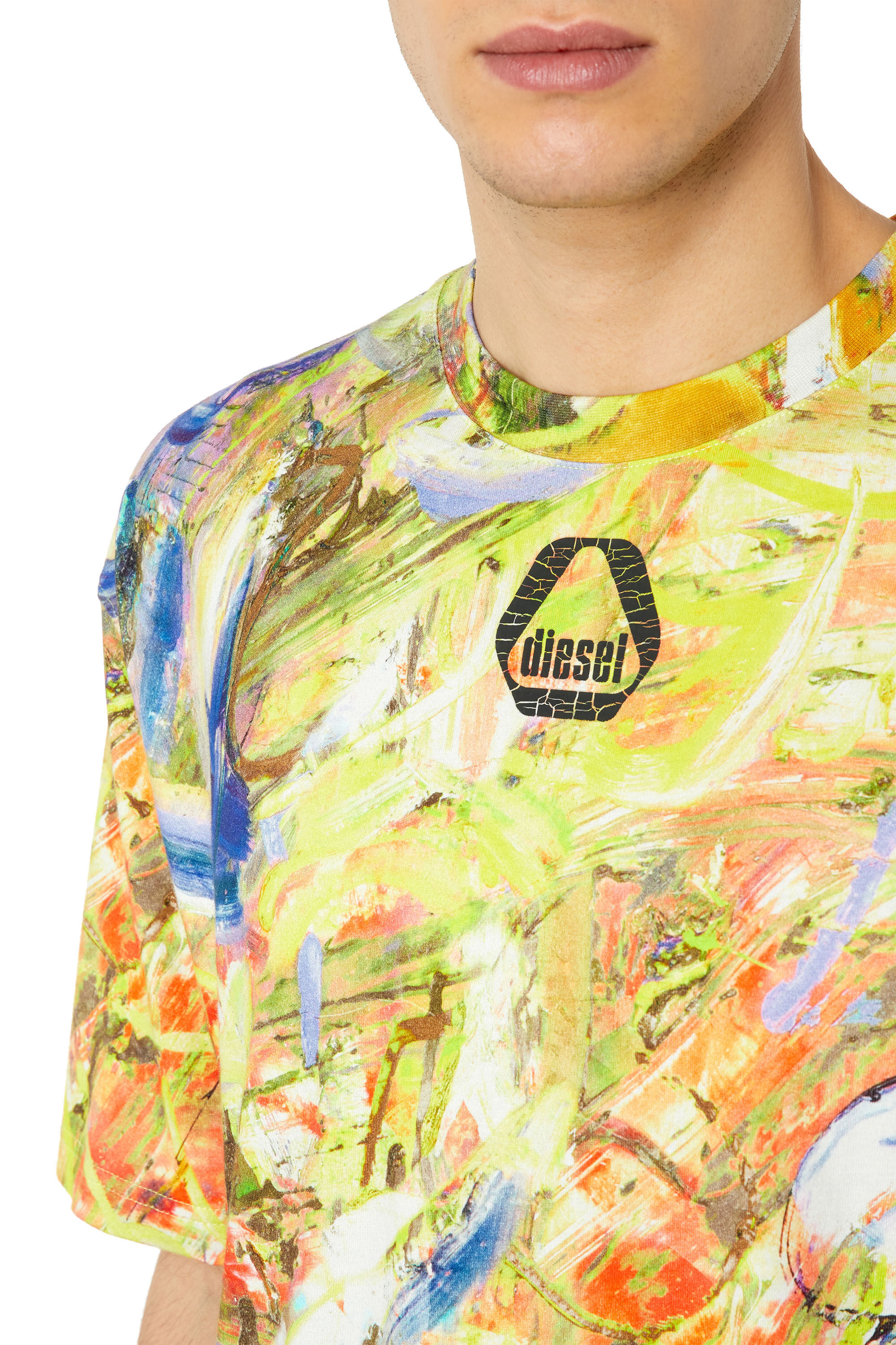 Diesel - T-WASH-G8, Male's Tシャツ ルーズフィット in ホワイト/イエロー - 4