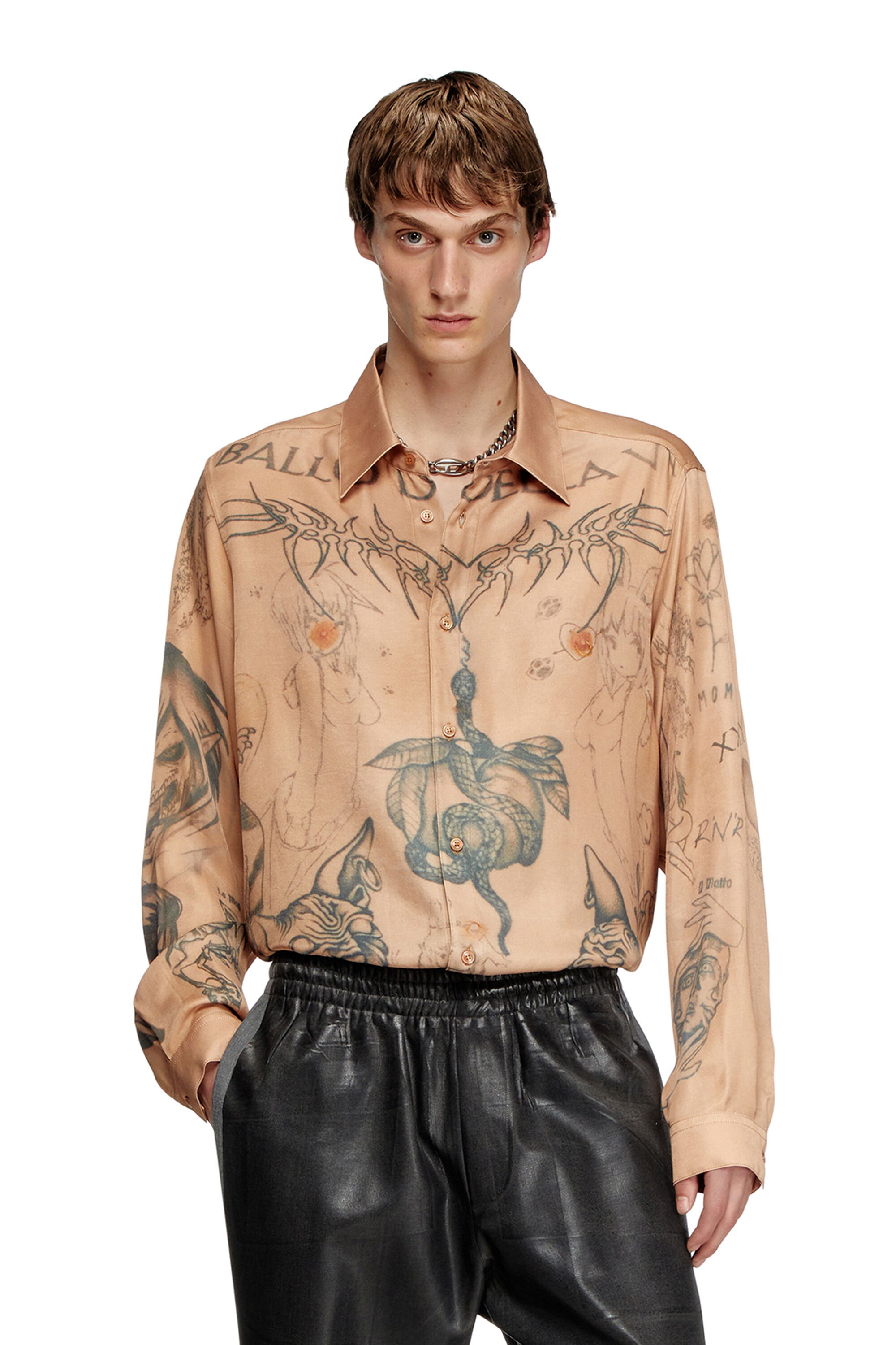 Diesel - S-SIMPLY-TTO-DD, Unisex's Fluid satin shirt with tattoo print in ベージュ - 3