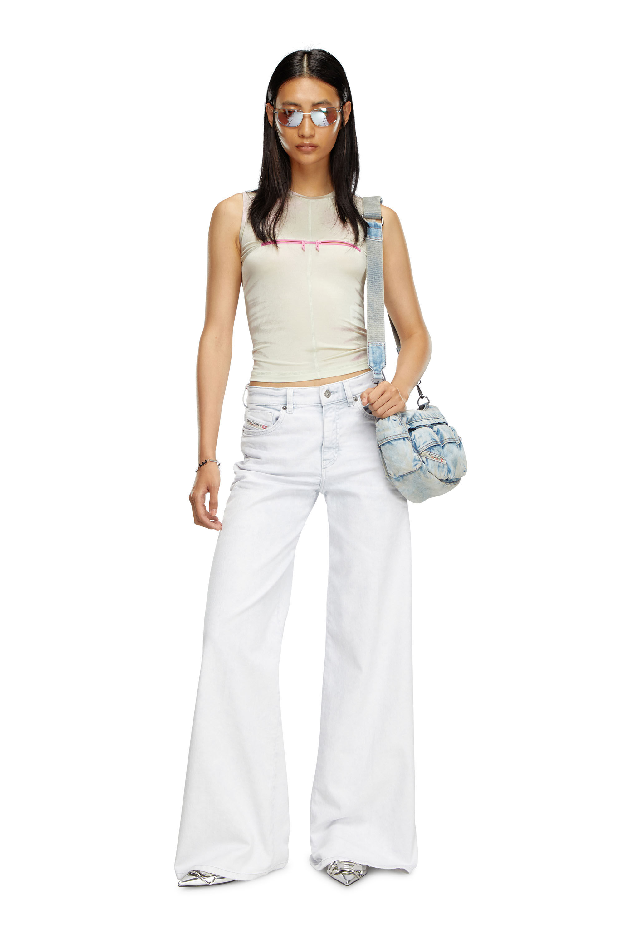 Diesel - Female's Flare Jeans 1978 D-Akemi 0GRDL, null - 1
