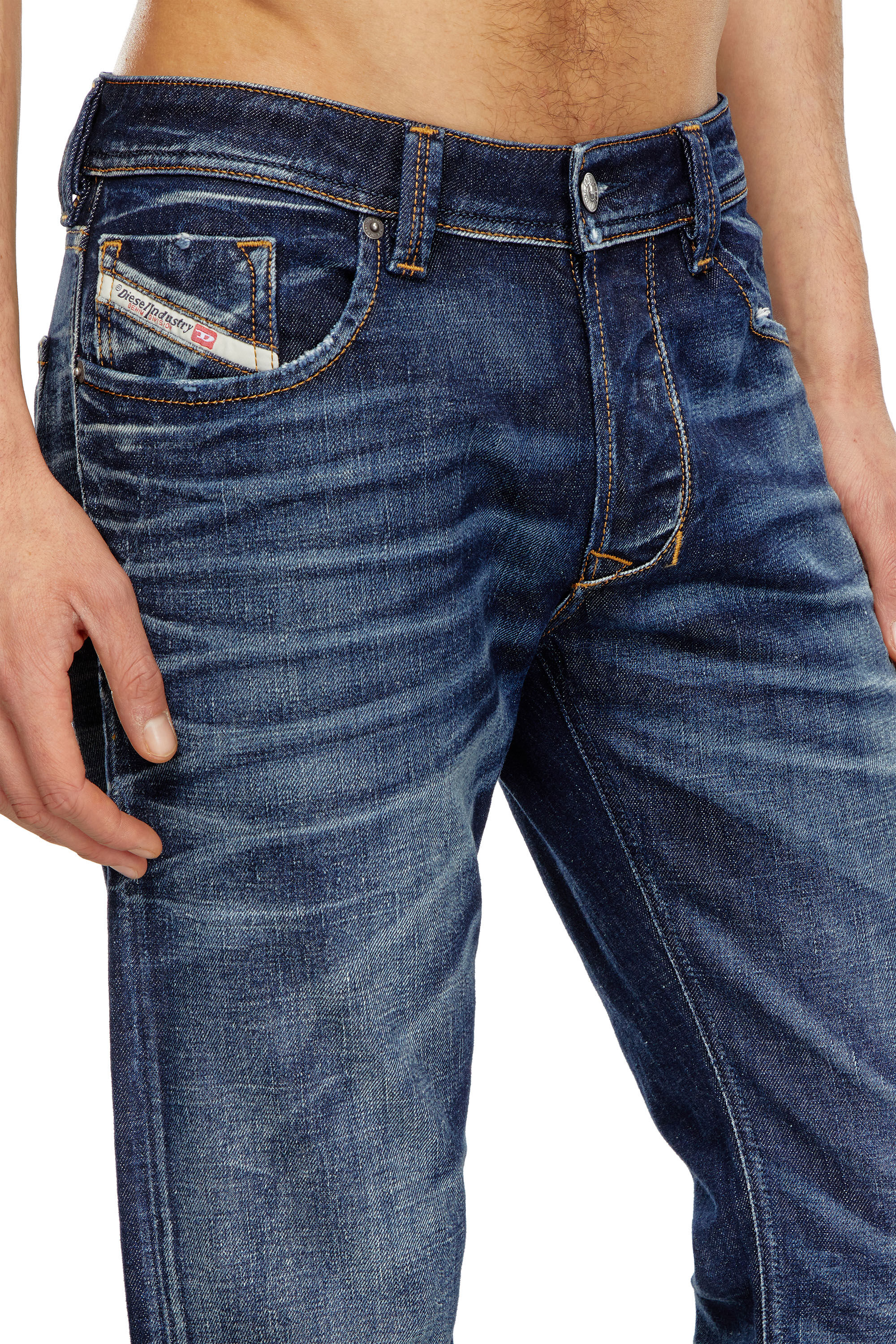 Diesel デニムパンツ Lサイズ ダークブルーLARKEE