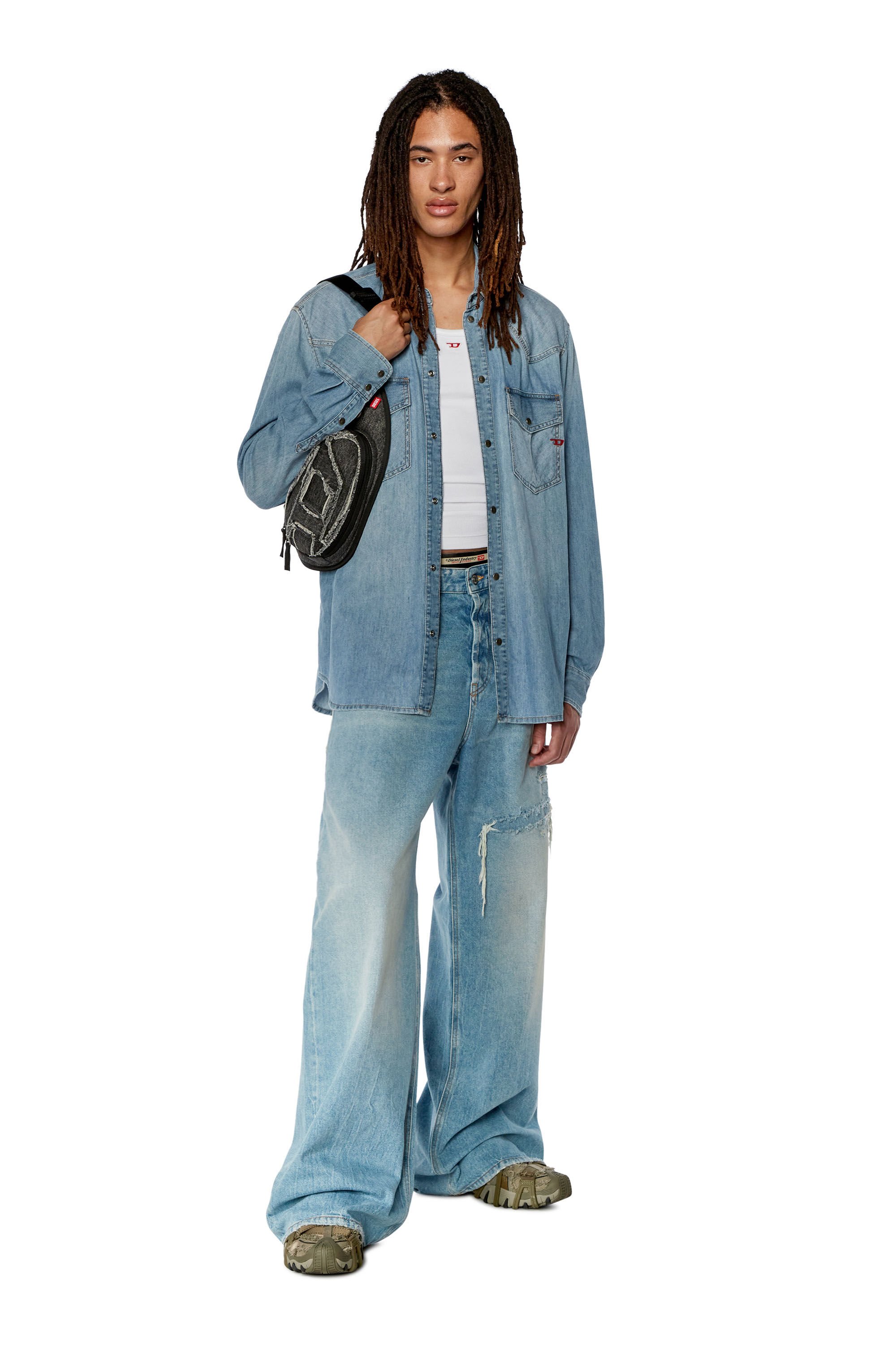 Diesel - Male's Relaxed Jeans D-Rise 09E25, ライトブルー - 1