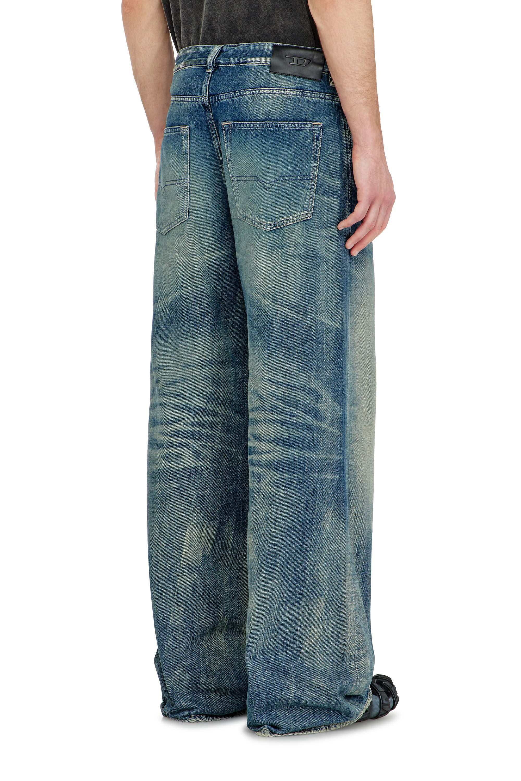 Diesel - Male's Relaxed Jeans D-Rise 09P55, ダークブルー - 6
