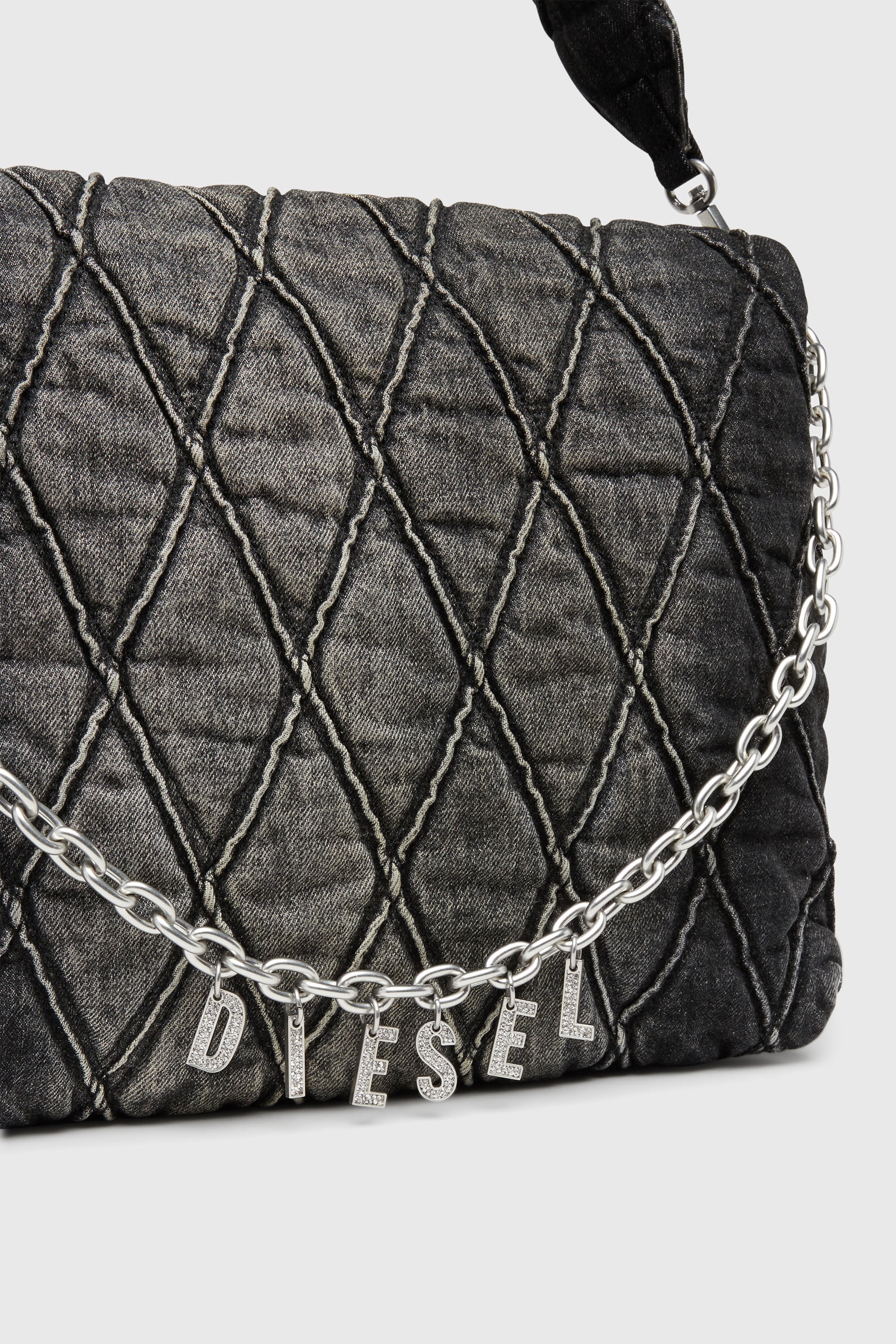 Diesel ウィメンズ バッグ Charm-D Shoulder L bag キルト デニム
