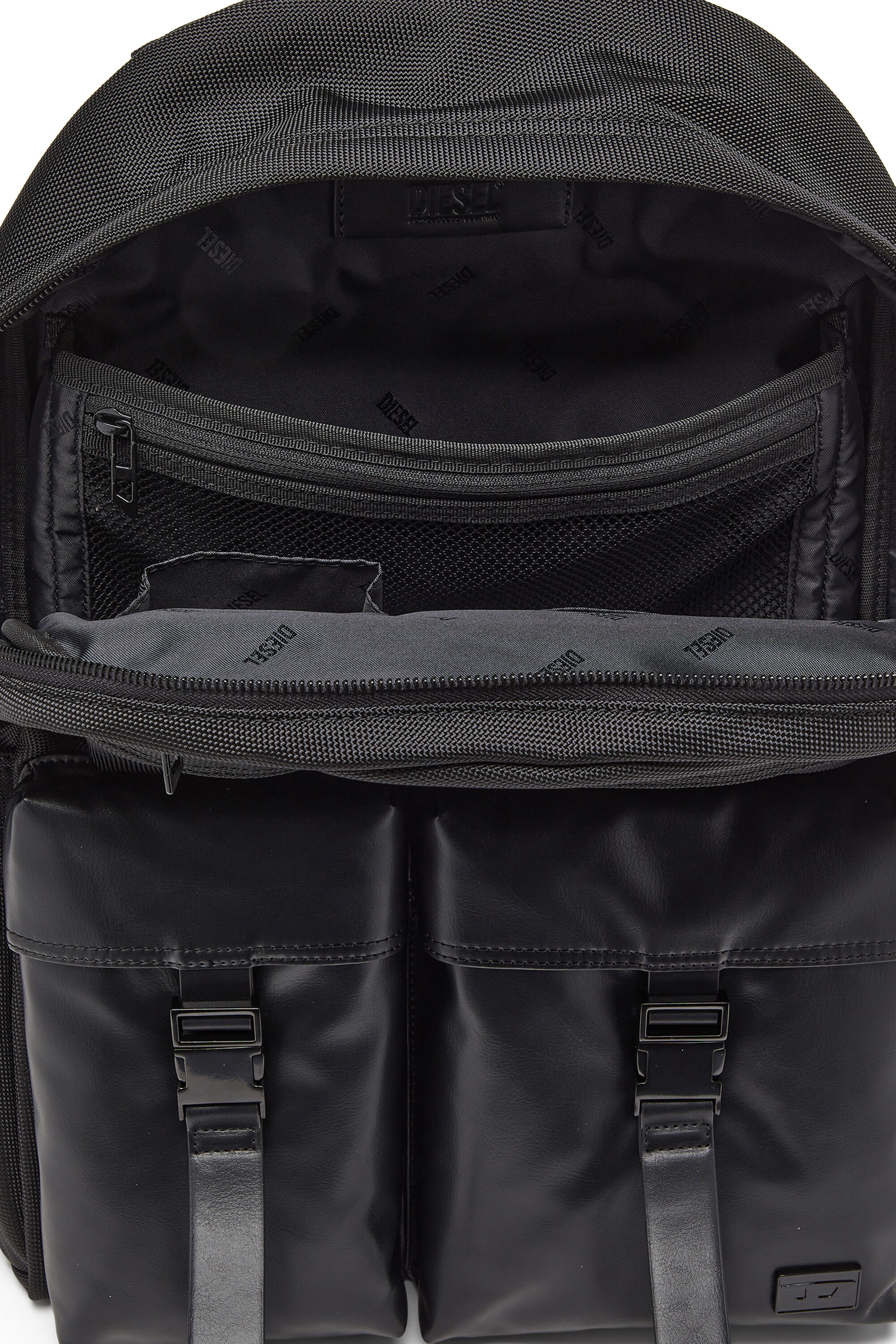 MULTI-PKTS BACKPACK X バックパック｜ブラック｜ウィメンズ｜DIESEL