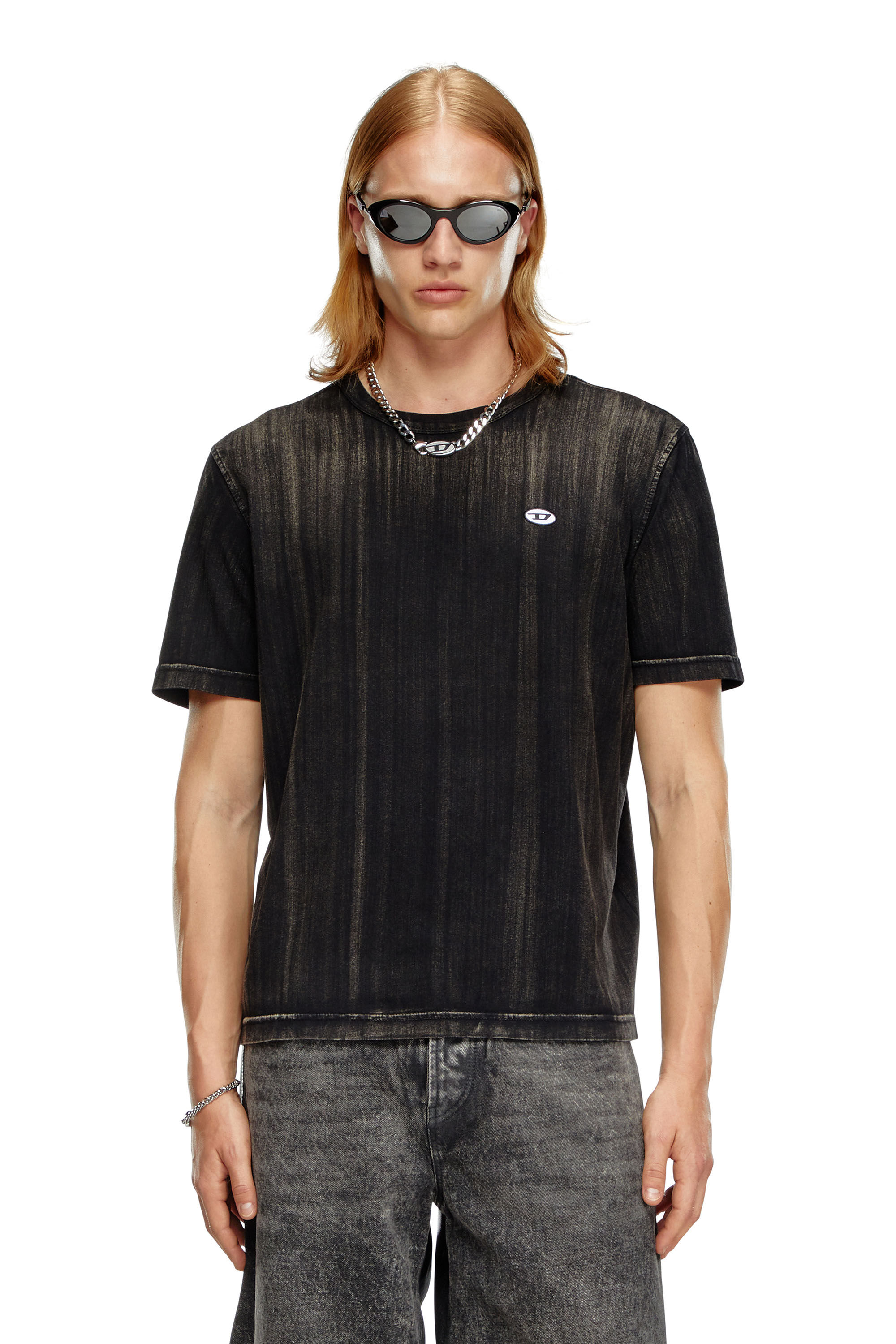 Diesel - T-ADJUST-K8, Male's T-shirt with brushstroke fading in ブラック - 3