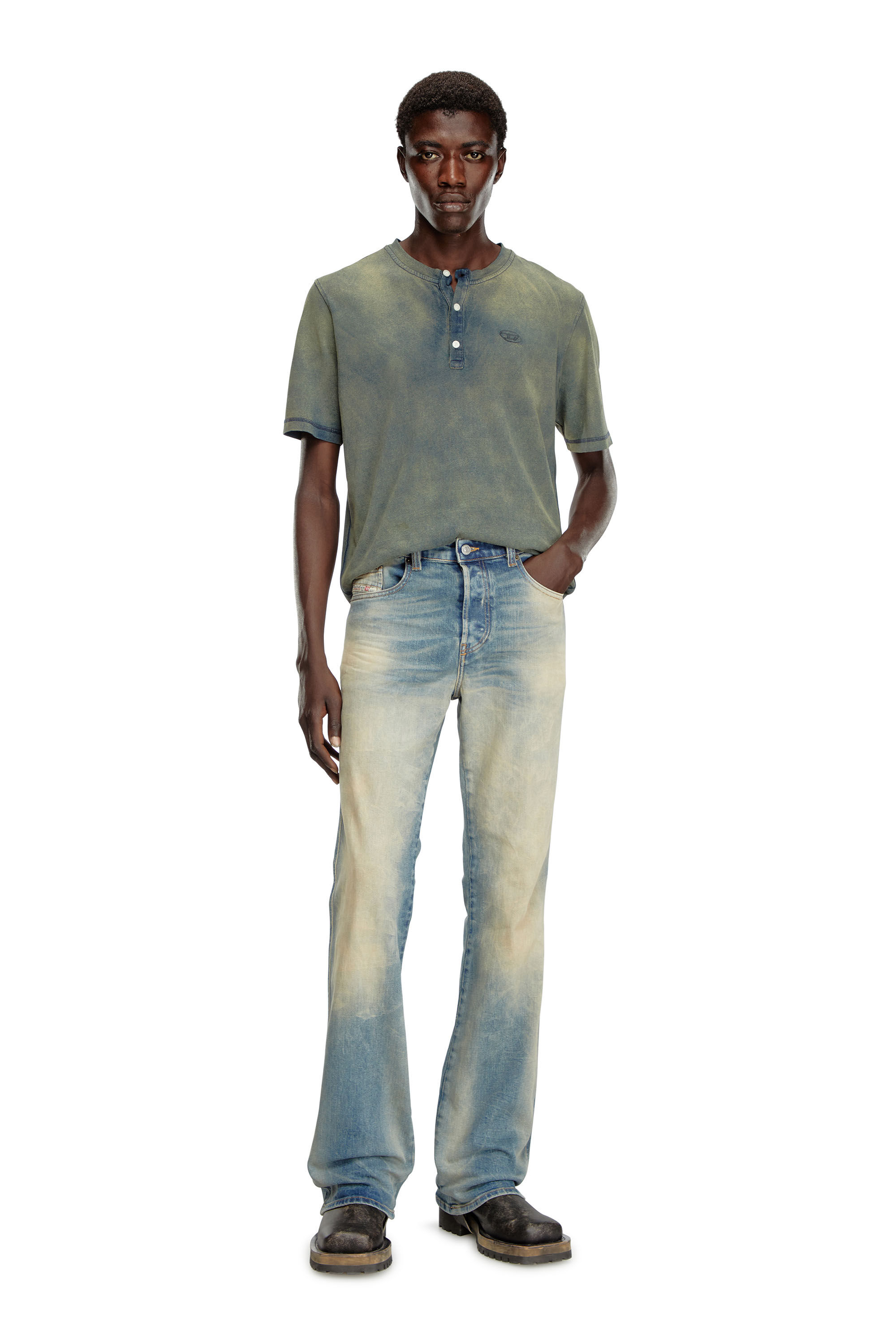 Diesel - Male's Bootcut Jeans 1998 D-Buck 09H78, ミディアムブルー - 1