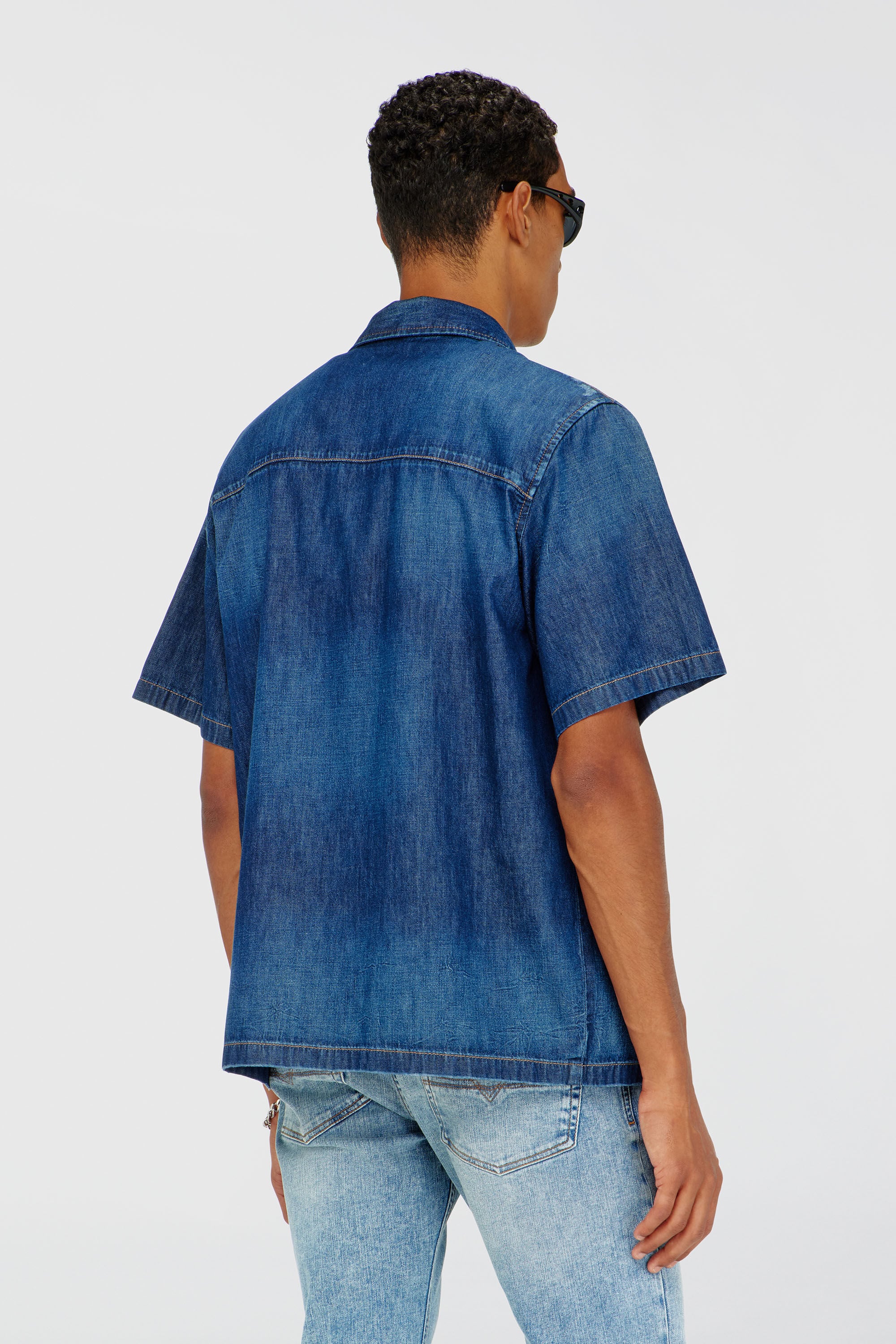 Diesel - D-NABIL-D, Male's デニムシャツ in ブルー - 4