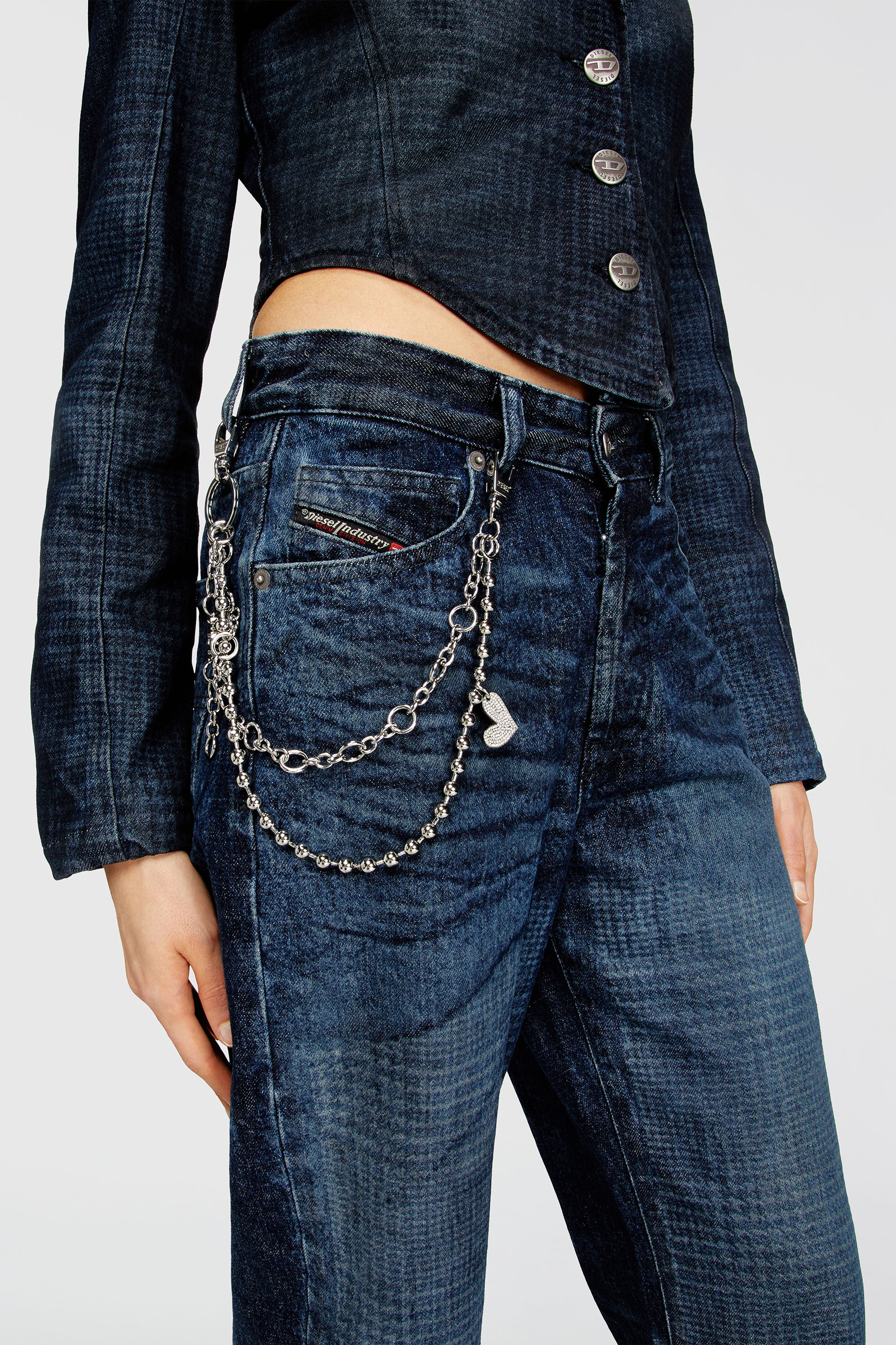 Diesel - CHAIN-D M, Female's Layered chain charm with heart and Diesel pendant in シルバー - 3