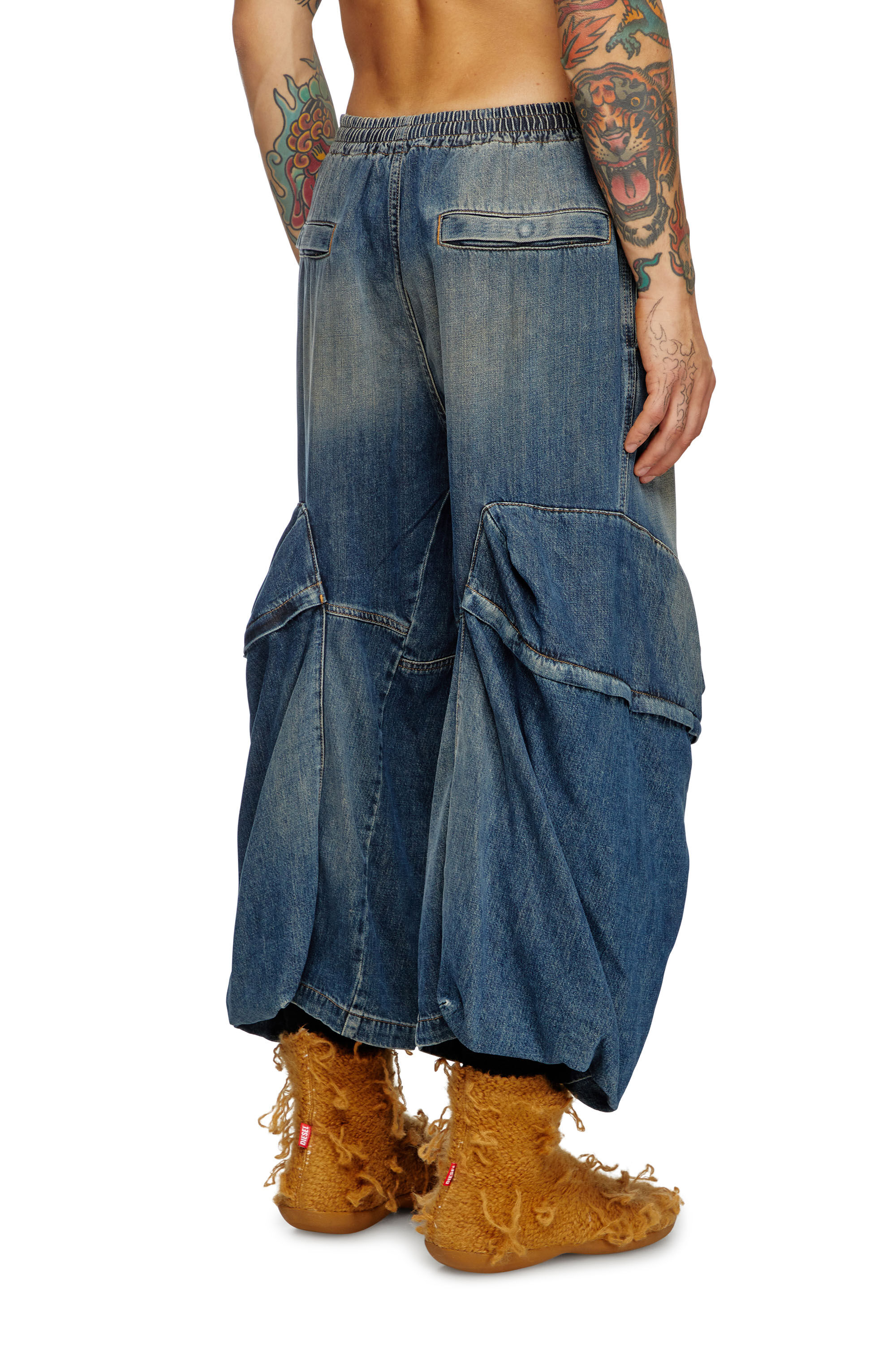 Diesel - D-PARA-SHORT-FSF, Unisex's Long cargo shorts in light utility denim in ミディアムブルー - 5