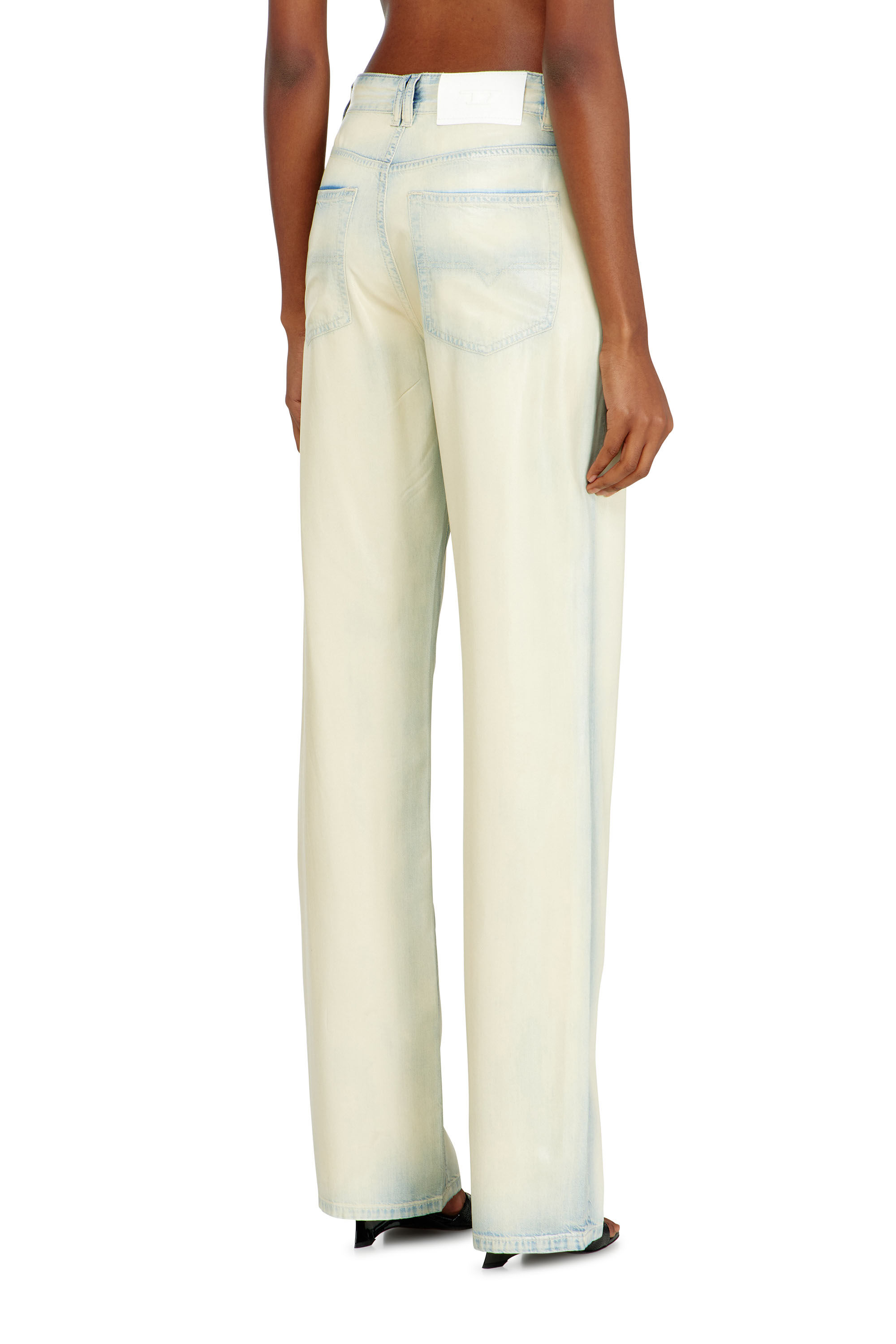 Diesel - Female's Regular Jeans 1971 D-Sent 068WD, ライトブルー - 4