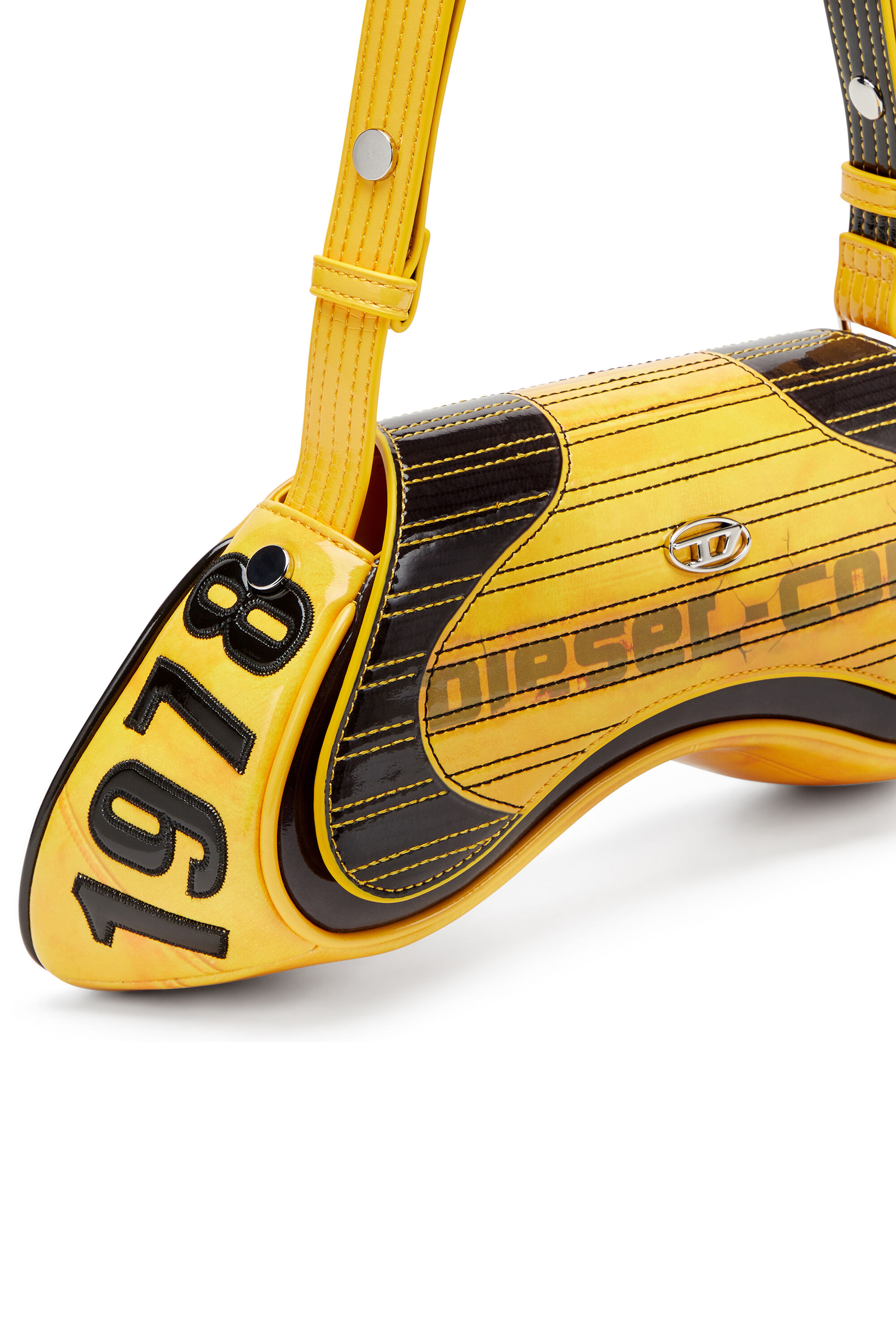 Diesel - PLAY CROSSBODY, Female's Play-Glossy crossbody bag with biker details in イエロー - 6