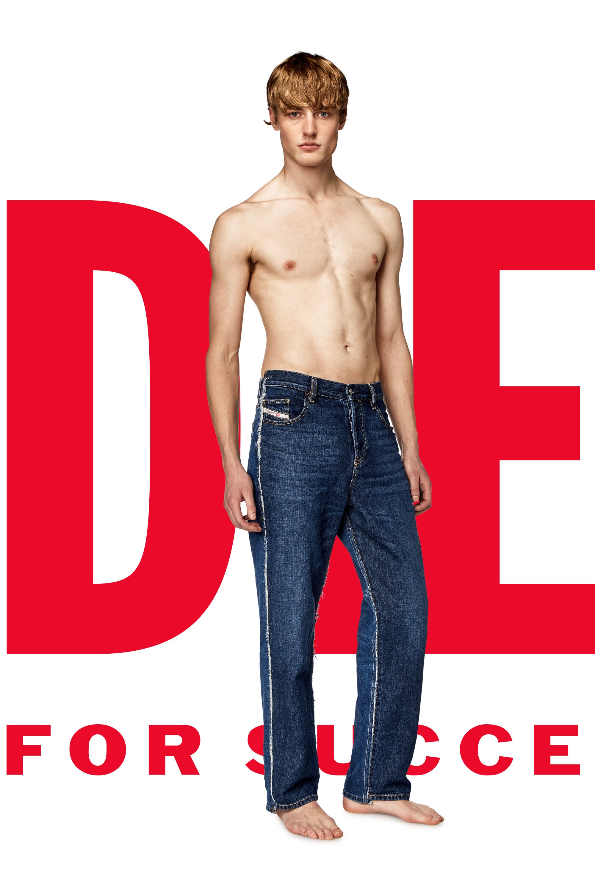 Diesel - Straight Jeans Dieseloves 03 09K47, ミディアムブルー - Image 1