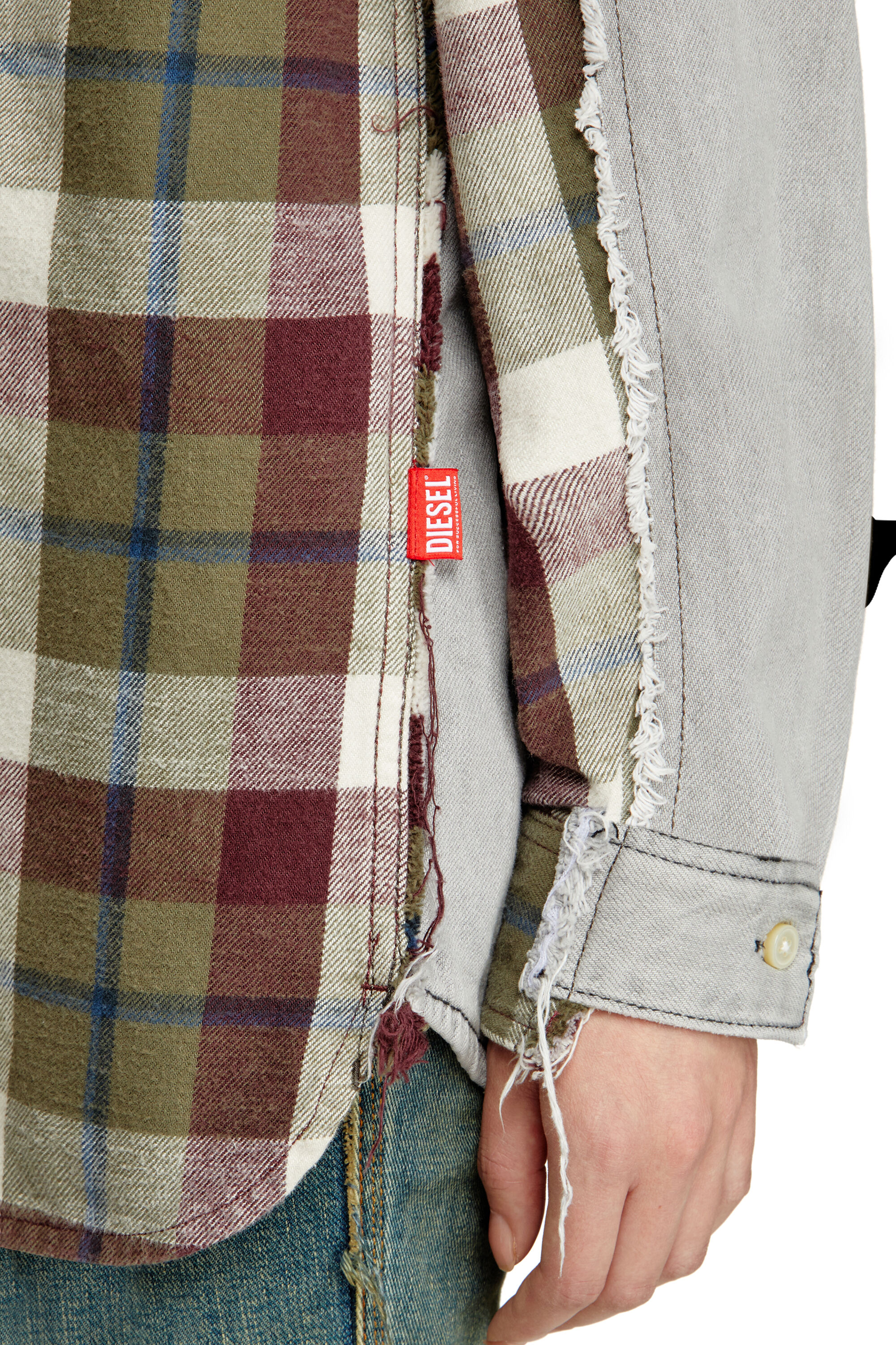 Diesel - Shirt Diseloves 8B, Unisex's Check and bleach-effect denim shirt in レッド/グレー - 5